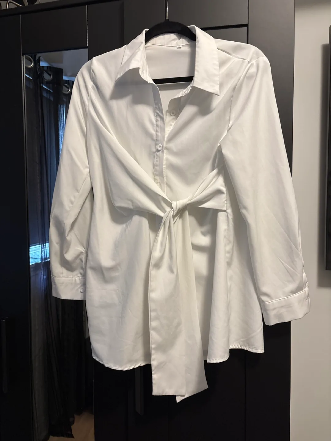 Women's White Tie-Front Blouse thumbnail