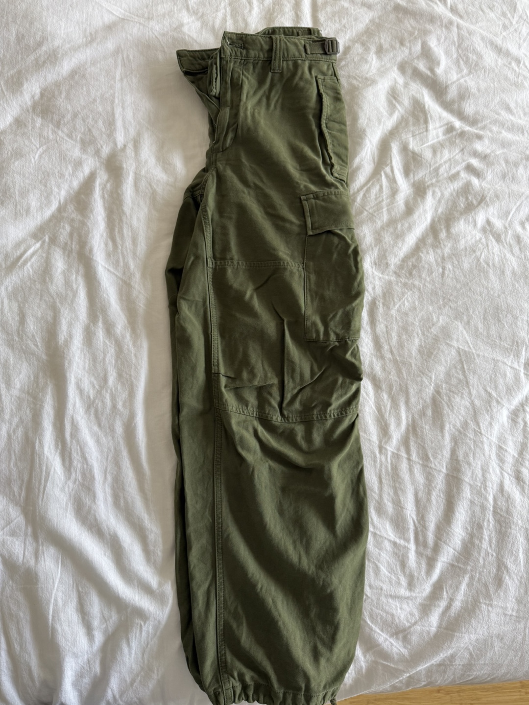 TNA Cargo Pants - Size 4