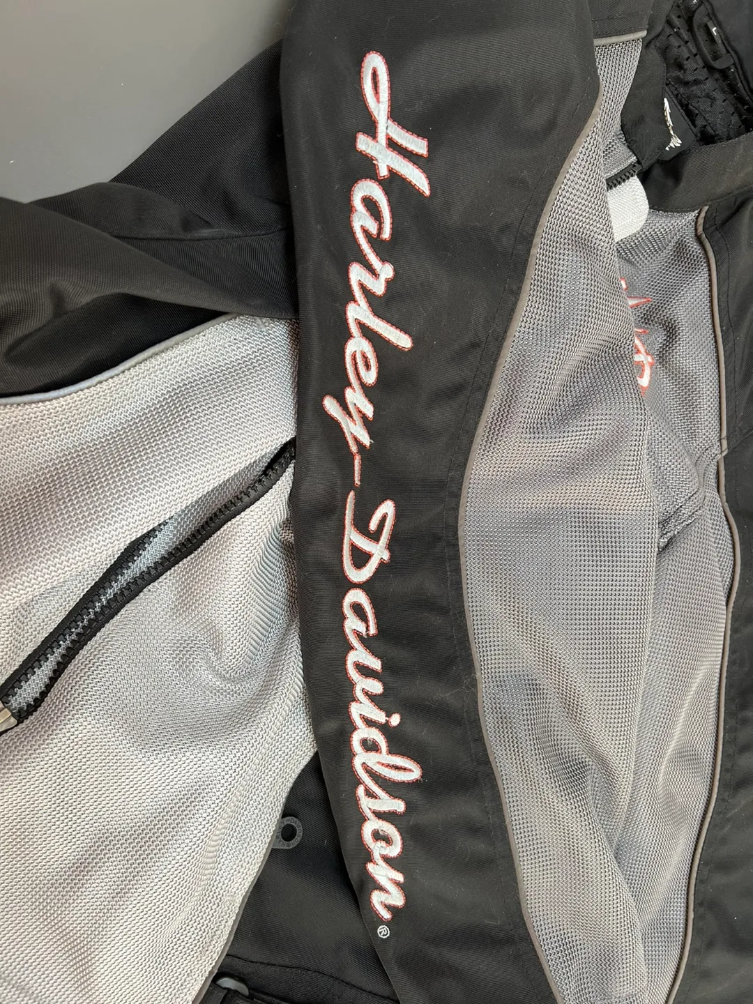 EUC Harley-Davidson Women's Motorcycle Mesh Jacket image indicator(8)