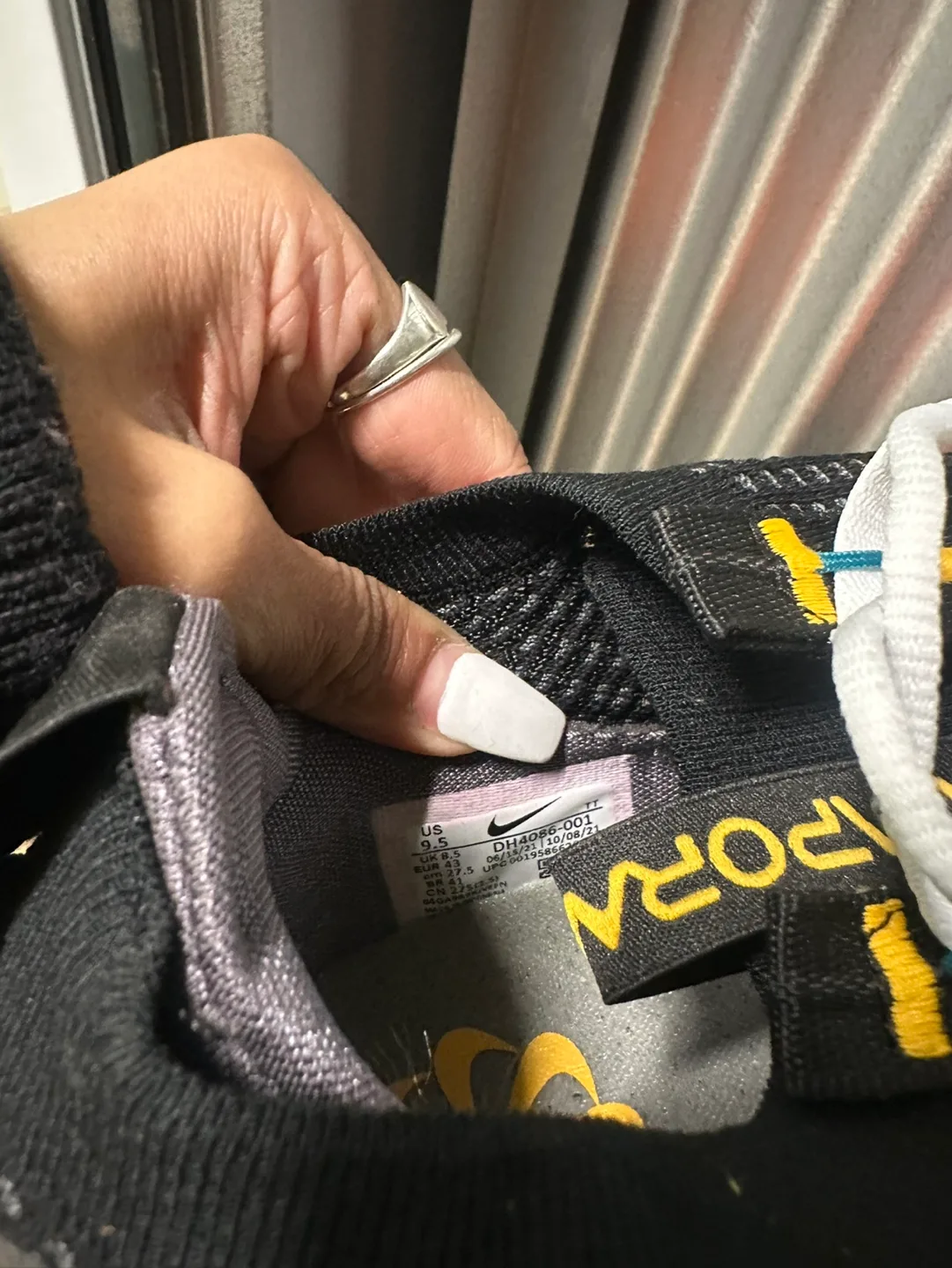 Nike Vapormax 2021 FK Black Yellow size 9.5 image indicator(6)