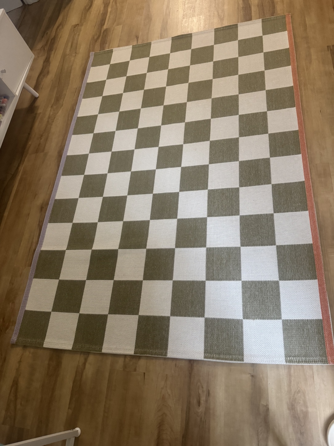 Checkered Rug, Green and White, Modern Design - photo 2
