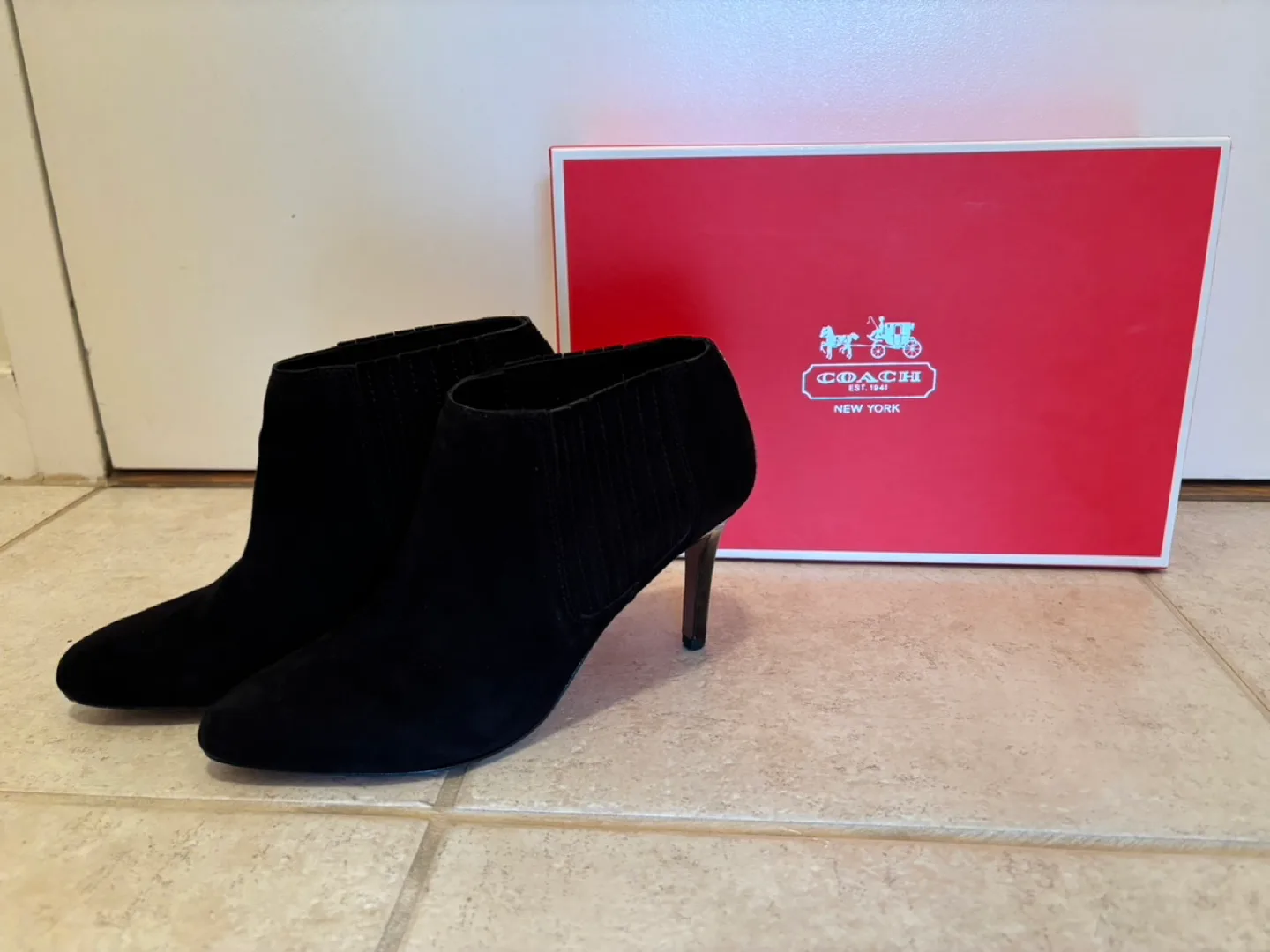 Coach Black Suede Ankle Boots Size 8.5M thumbnail