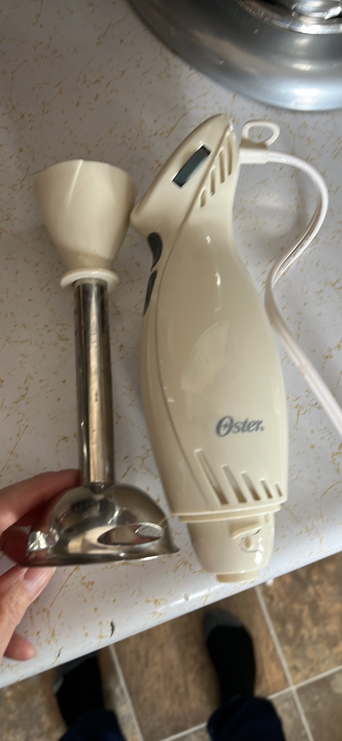 Oster 2605 Hand Blender with Chopper and Cup - photo 3