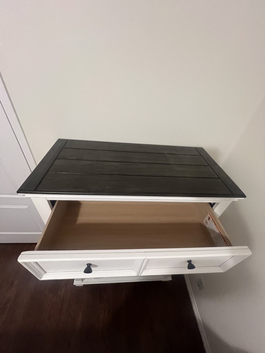 White Wooden Dresser - photo 2