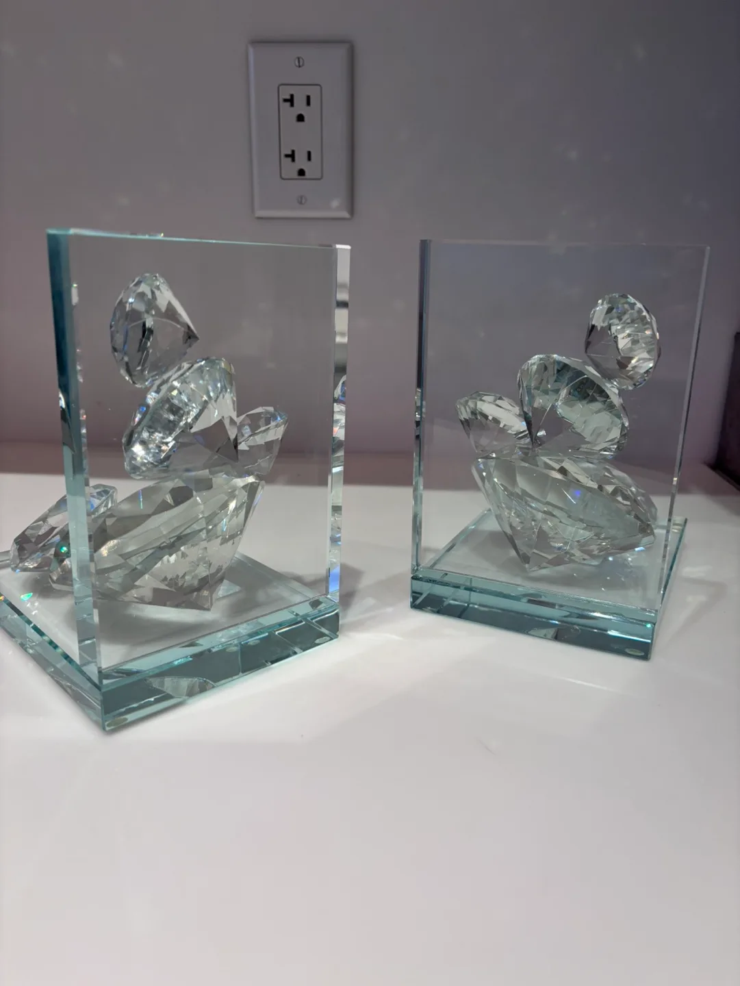 Crystal Bookends - Diamond Design image indicator(4)