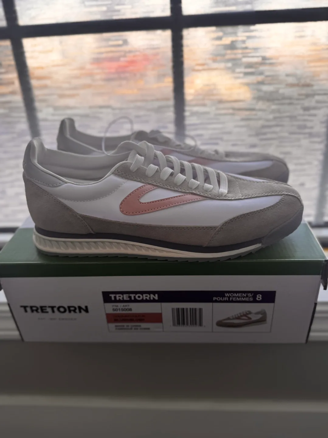 Tretorn Women's Rawlins Casual Lace up sneakers- size 8 image indicator(3)