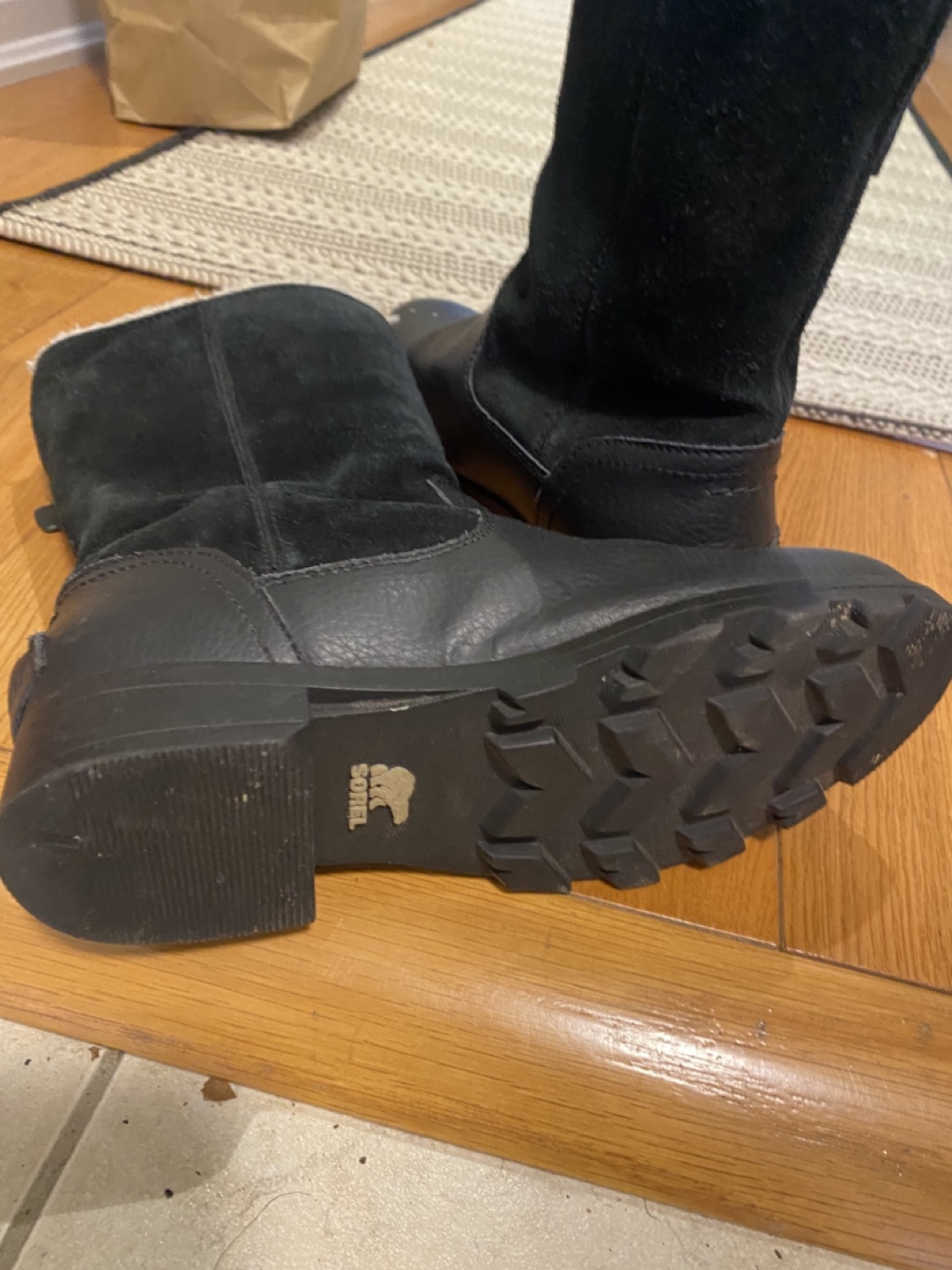 Girl’s Sorel Boots size 1 - photo 5