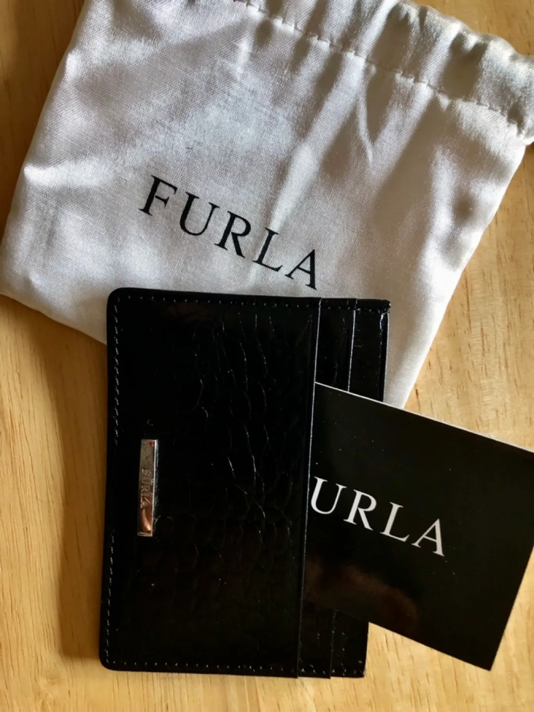 Genuine Furla Leather Card Holder - croc imprint image indicator(2)