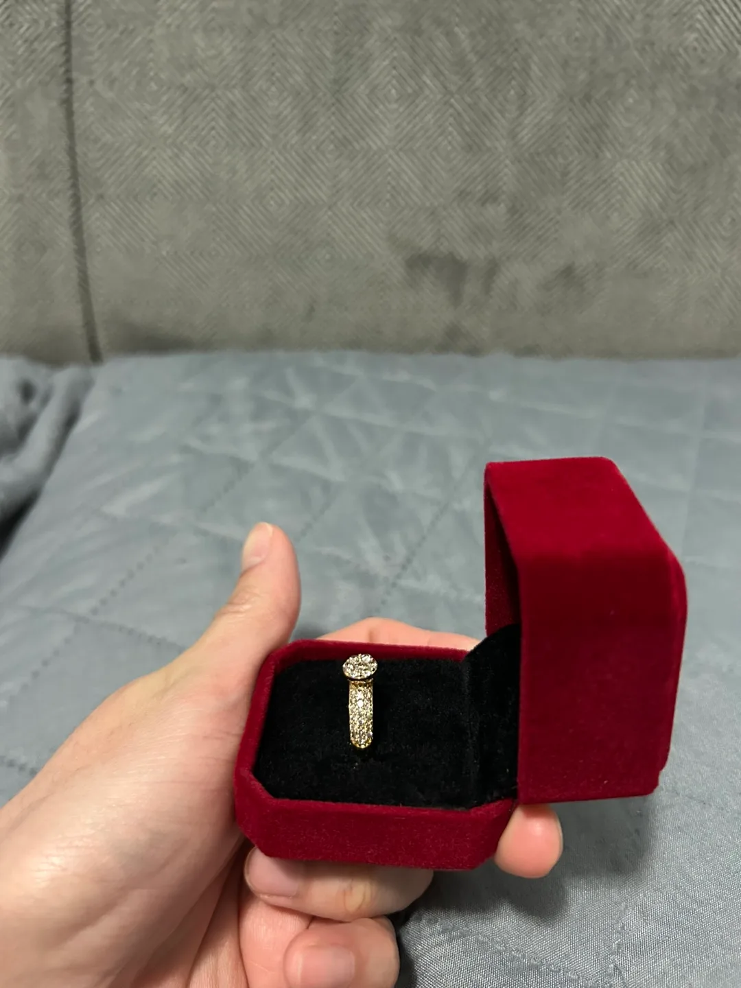 18K Japan Gold Diamond Ring image indicator(5)