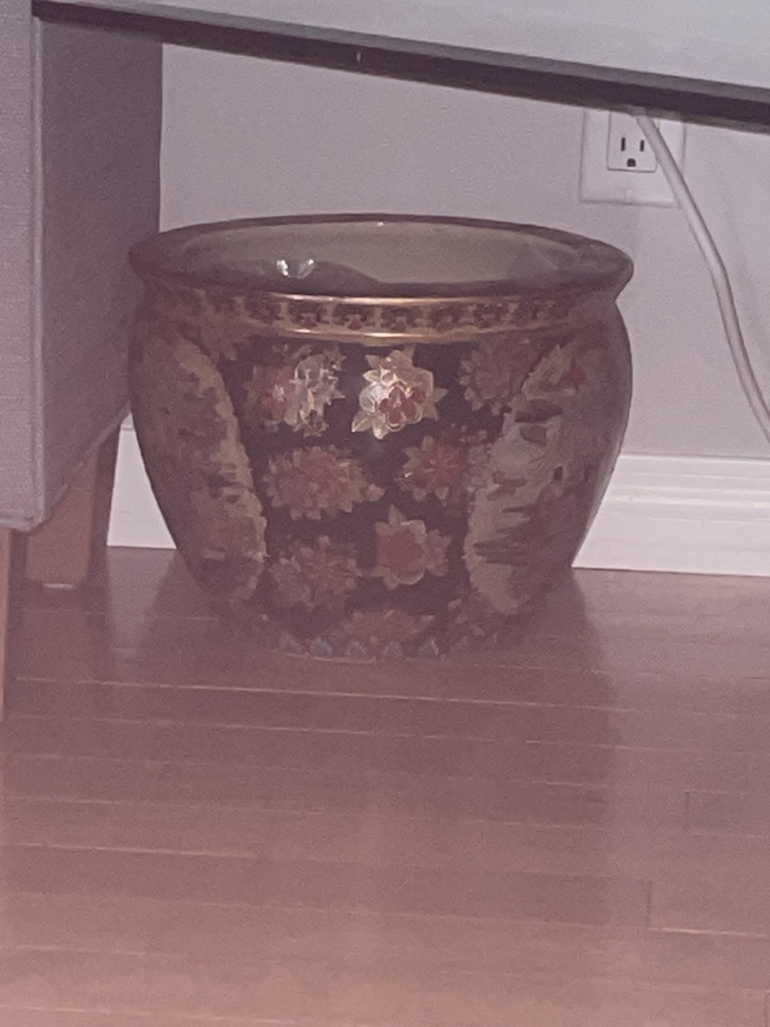 Vintage Asian-inspired Ceramic Planter freecycle