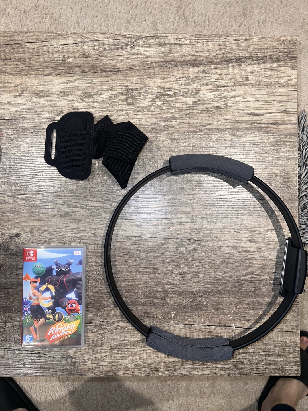 Nintendo switch + 4 games + 2controllers - photo 4
