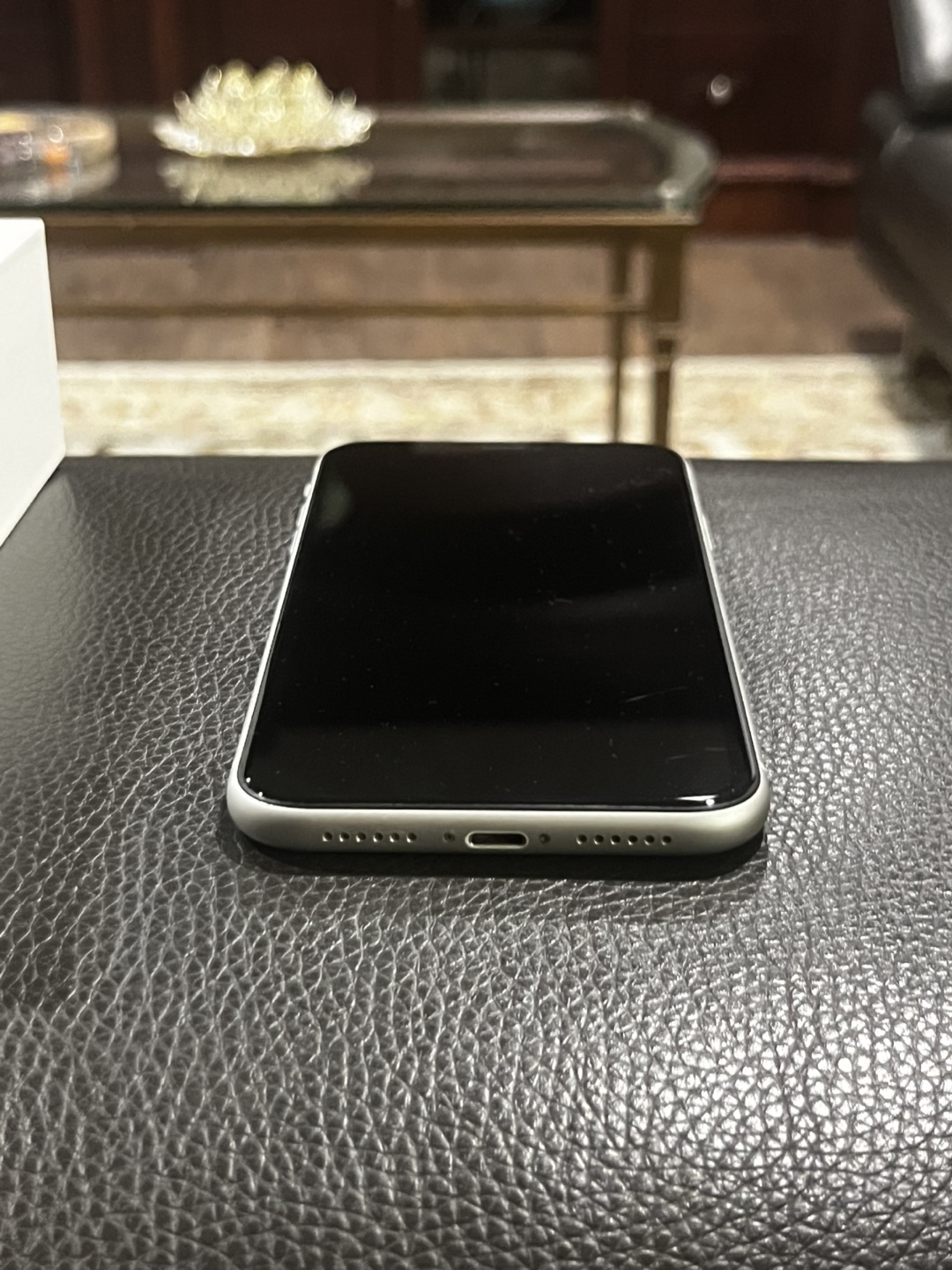 iPhone XR Unlocked - photo 4
