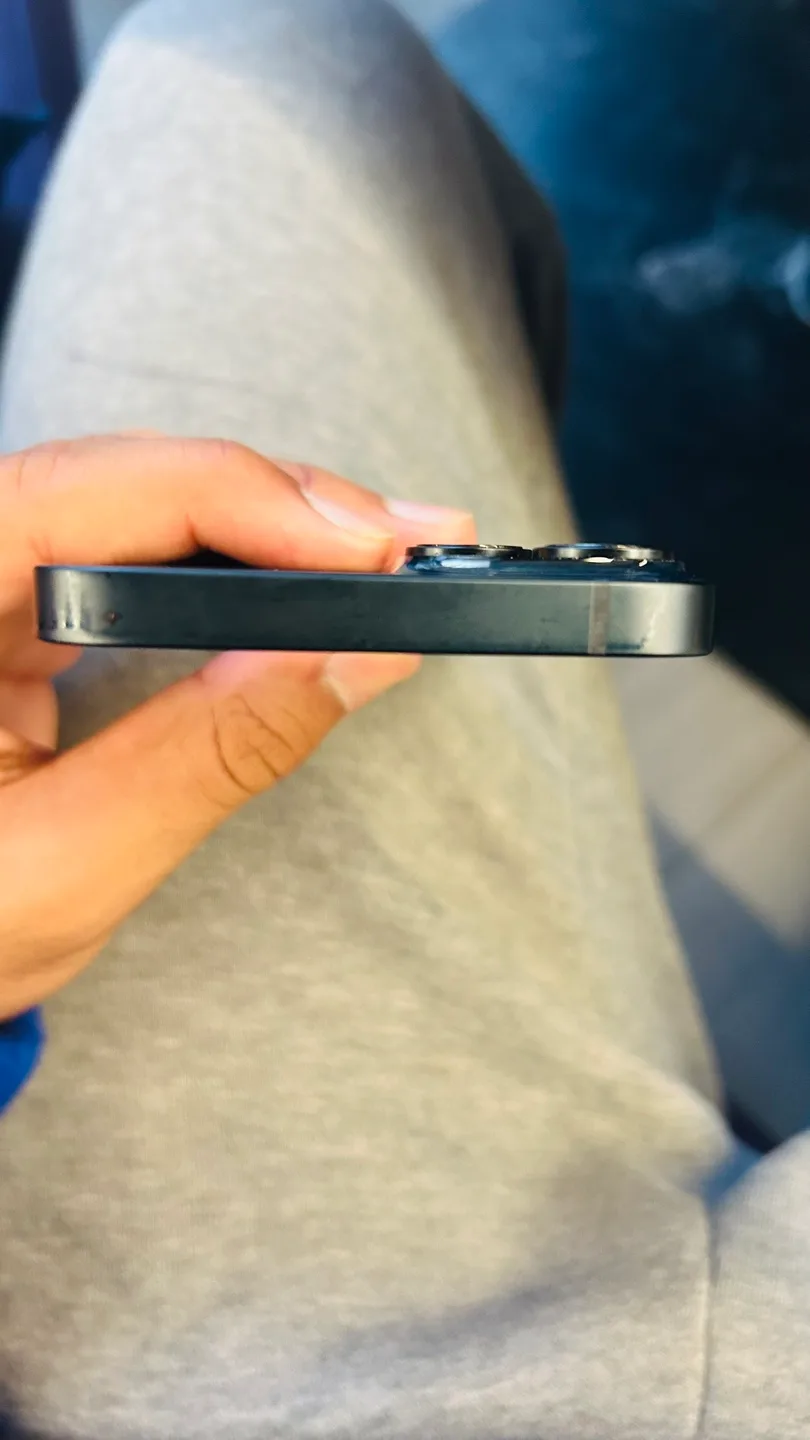 iPhone 14 Midnight Best condition image indicator(6)