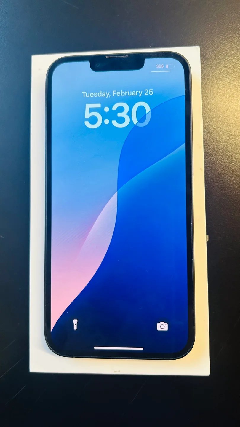 iPhone 14 Midnight Best condition image indicator(3)