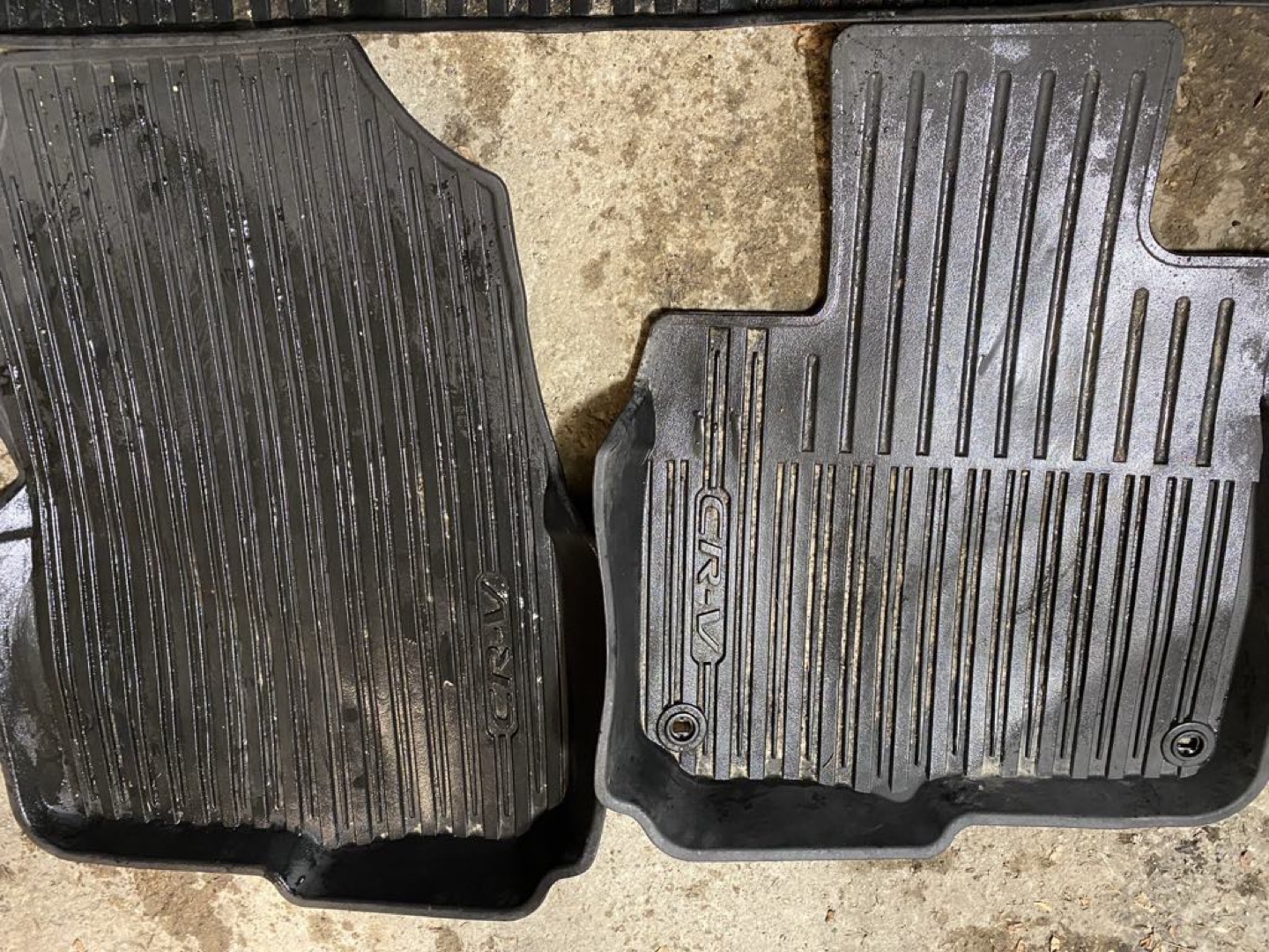 Original Honda CRV Floor Mats - photo 3