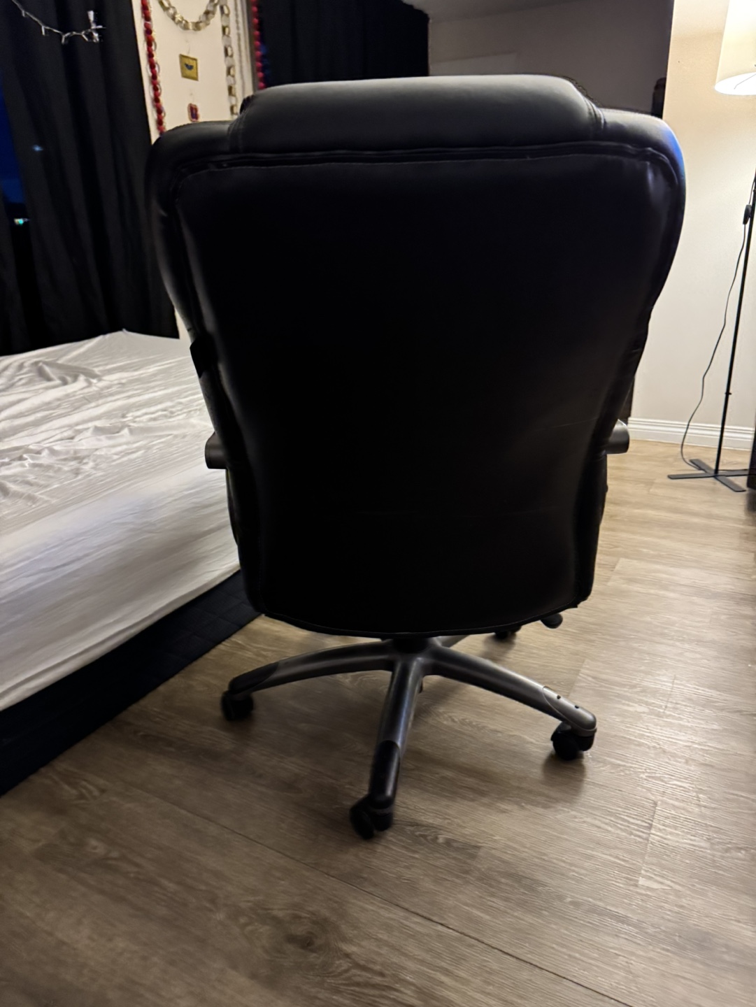 Black Leather Office Chair - photo 4