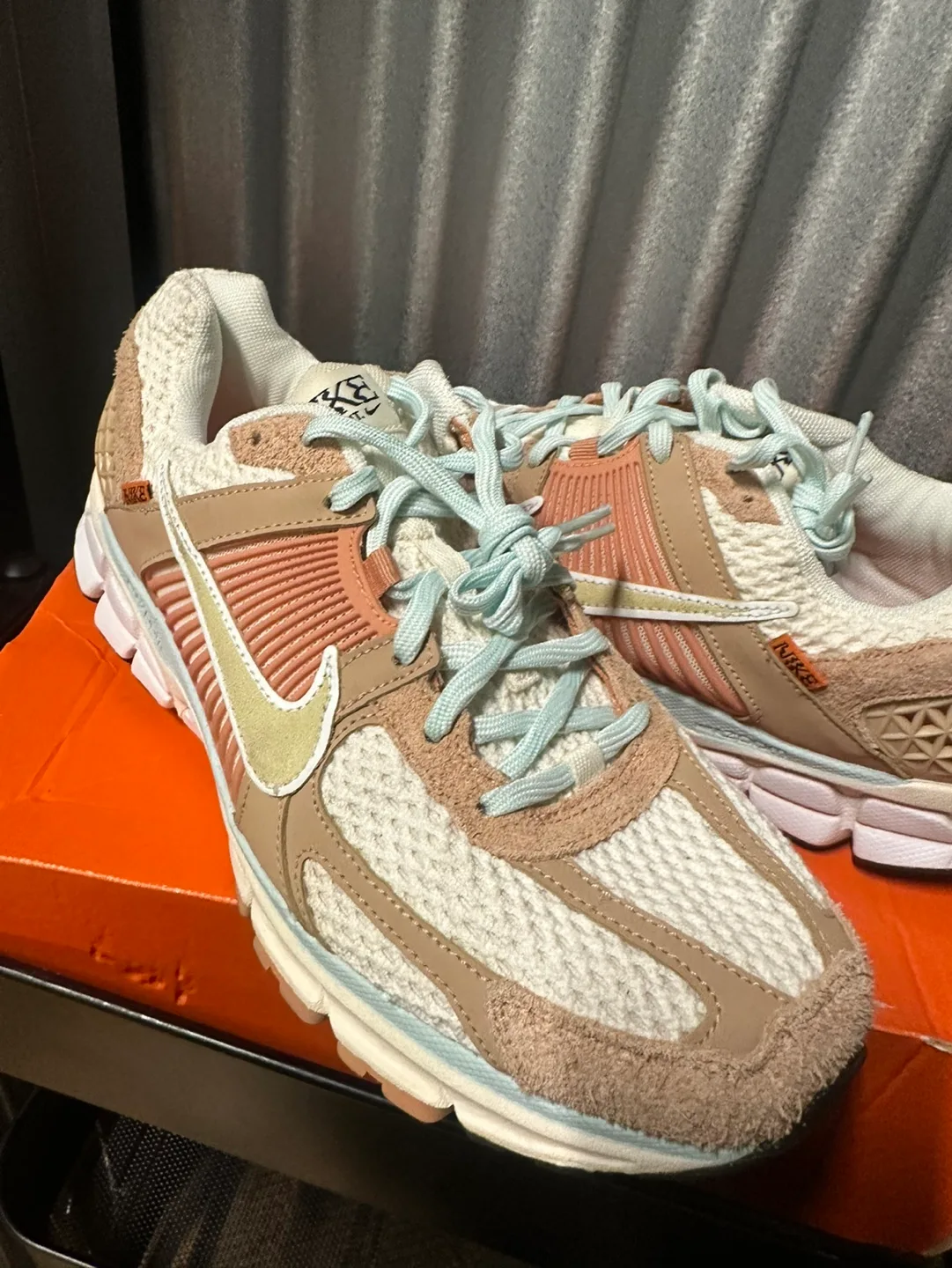 Nike Zoom Vomero 5 SP sneakers image indicator(2)