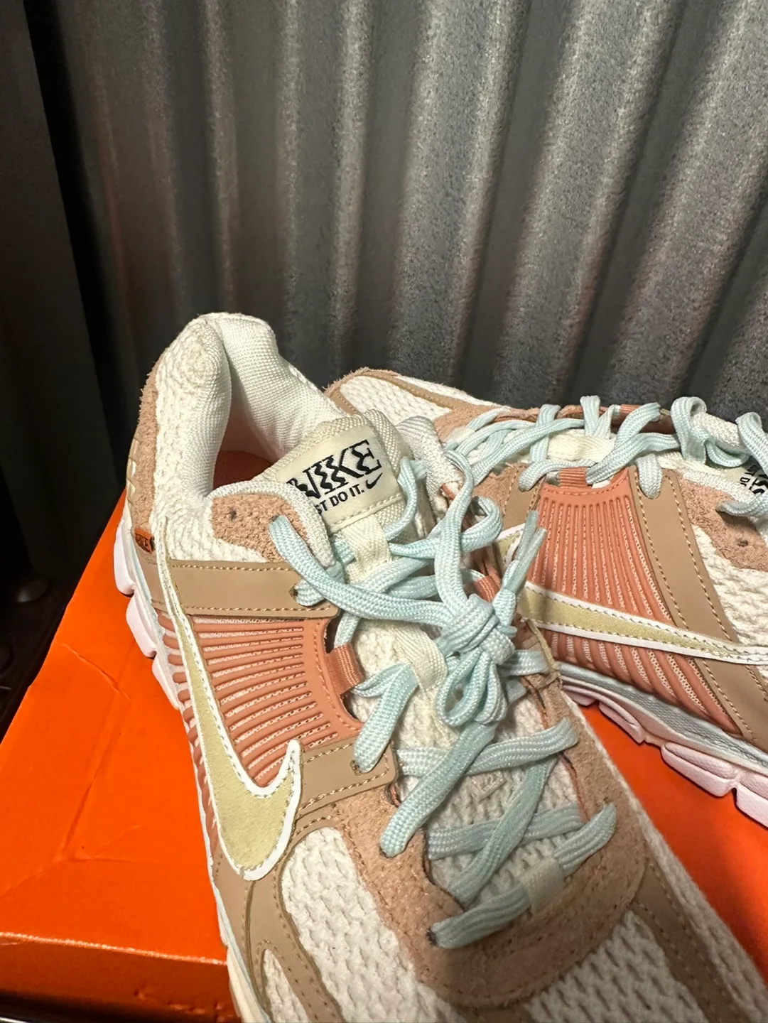 Nike Zoom Vomero 5 SP sneakers image indicator(3)