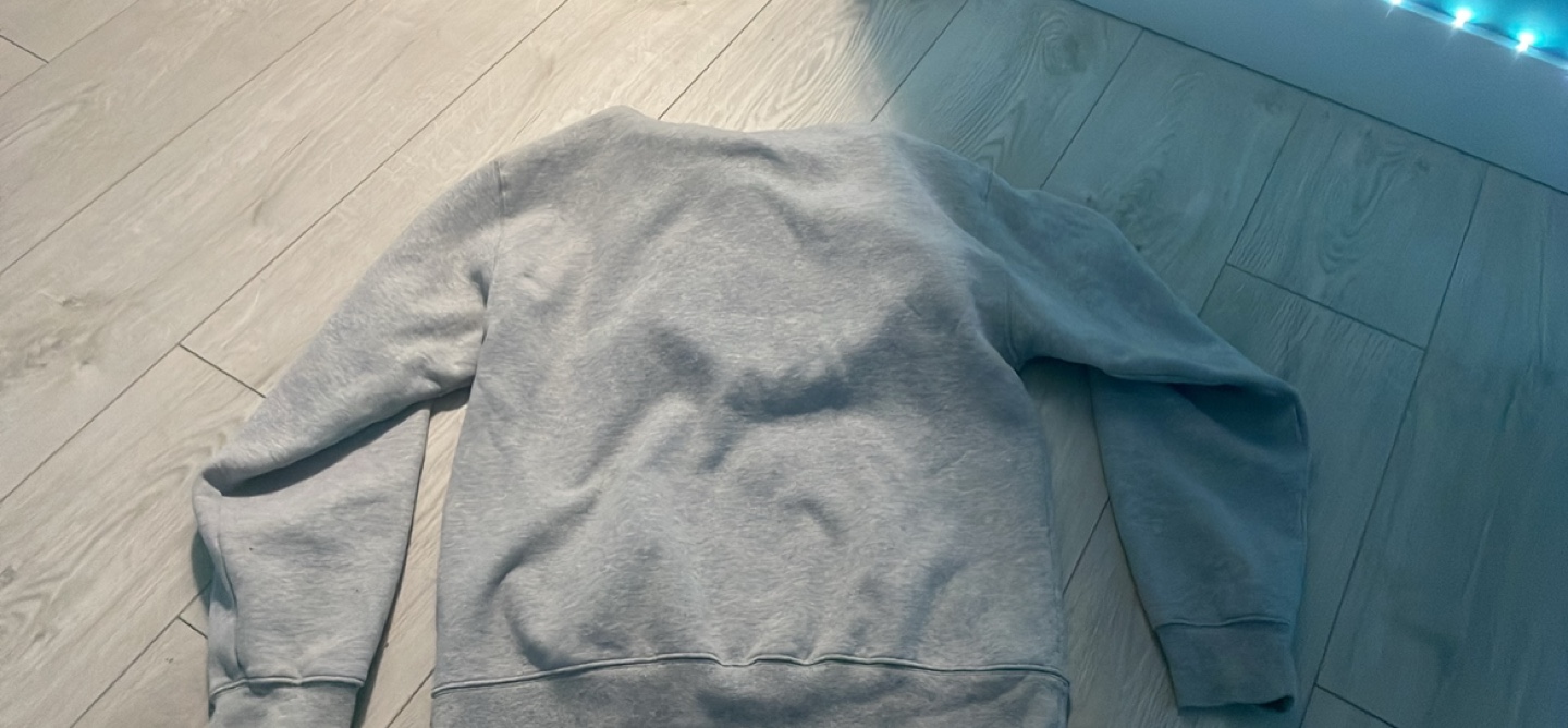 Aritzia Grey Hoodie Size Large - photo 5