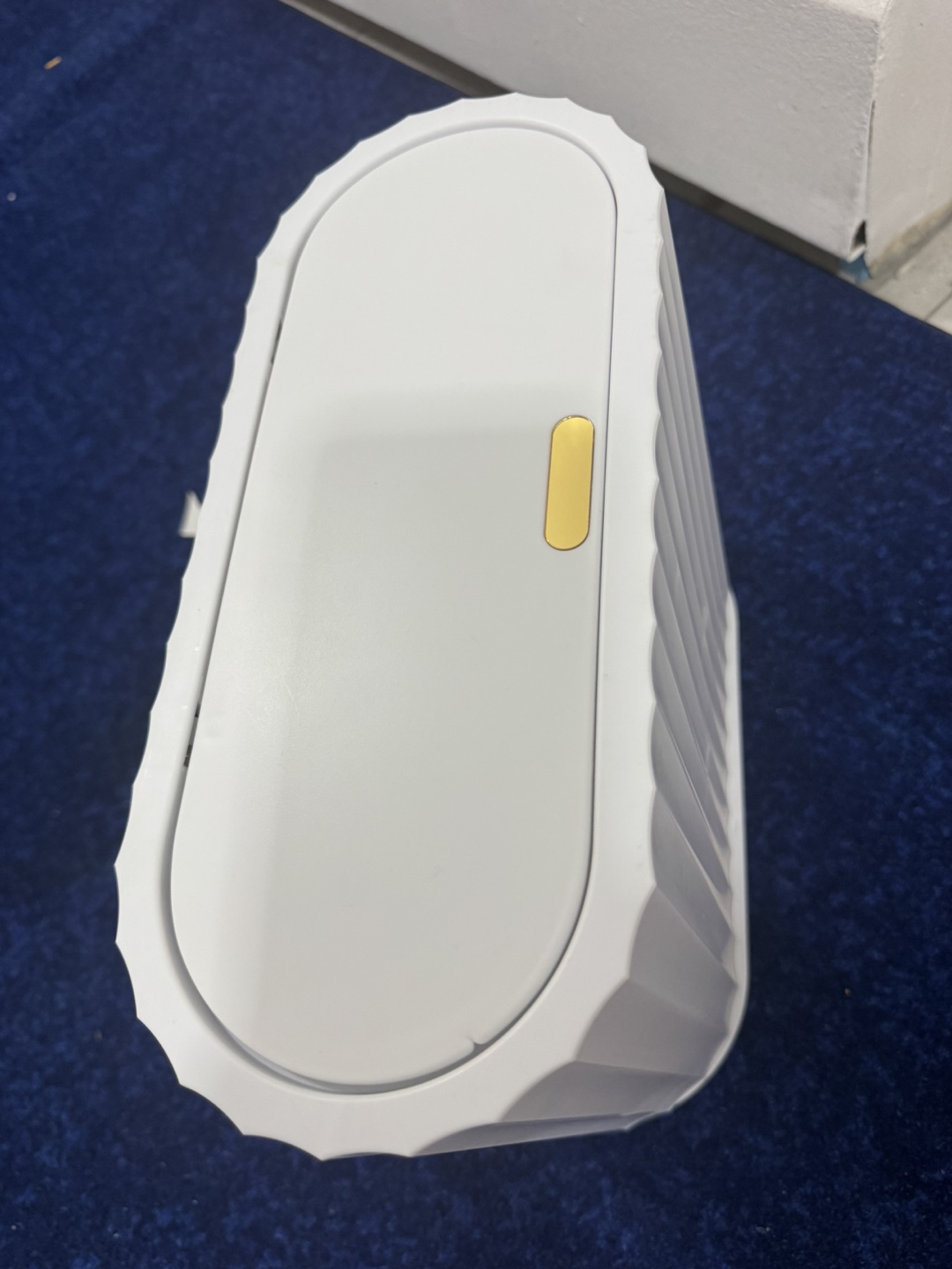 White Oval Trash Can with Lid