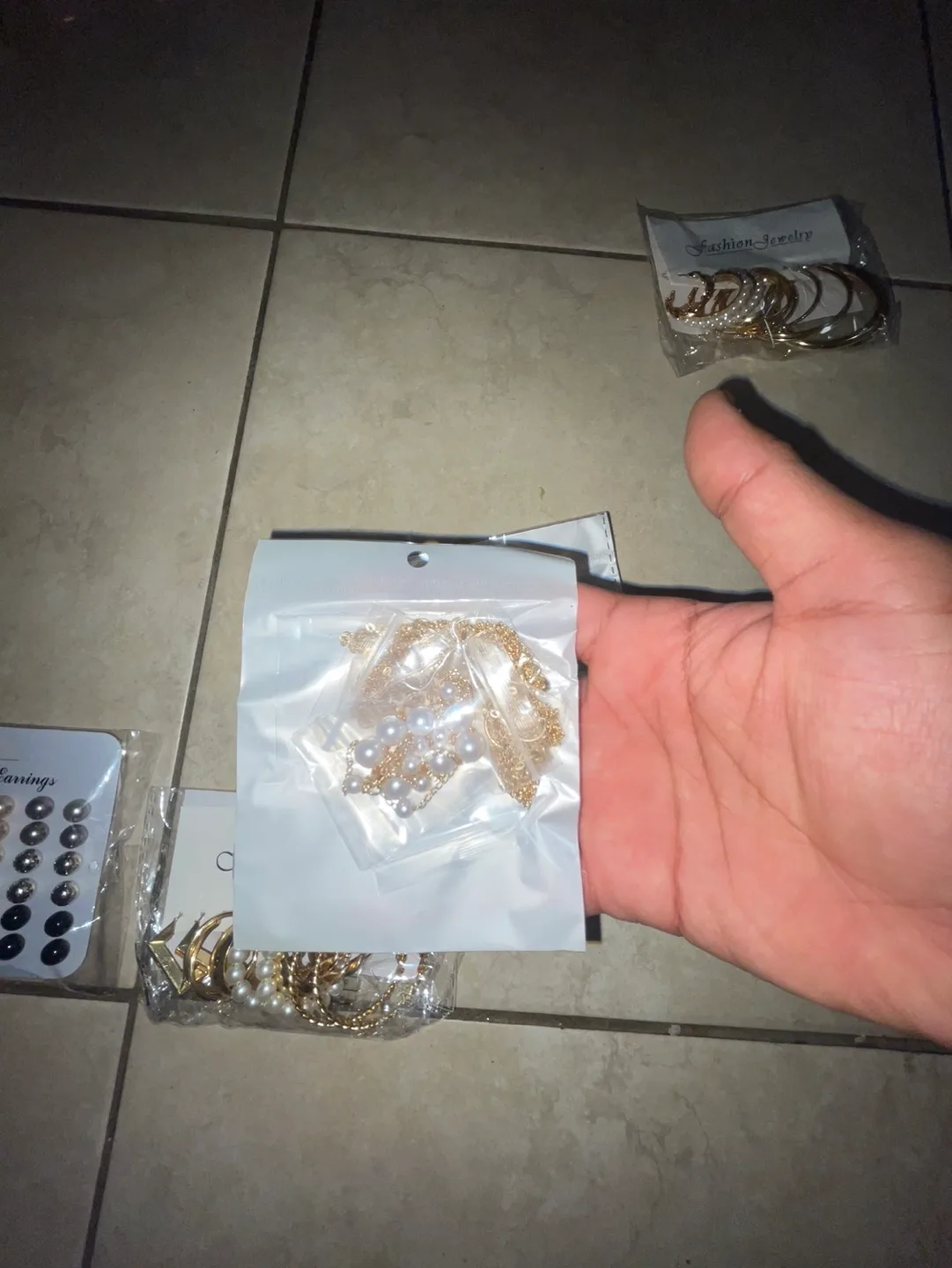 86pc Women’s Jewelry (Necklace, Earrings, Rings, Studs) image indicator(3)