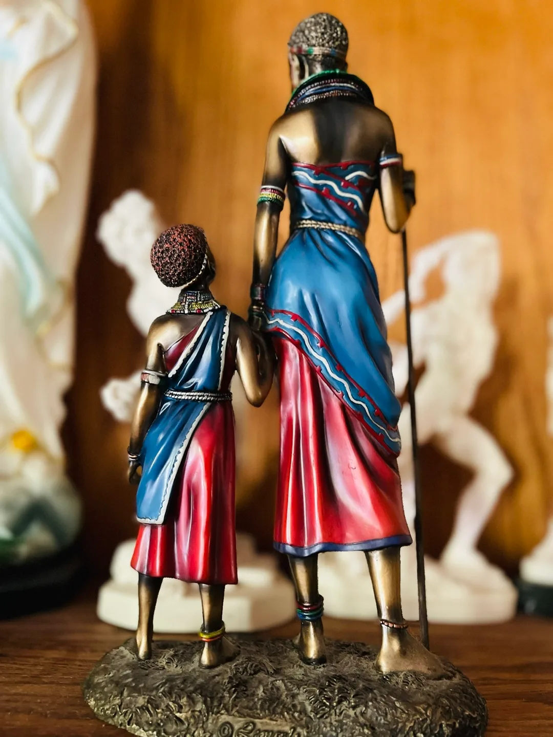 African Mother and Child Figurine image indicator(5)