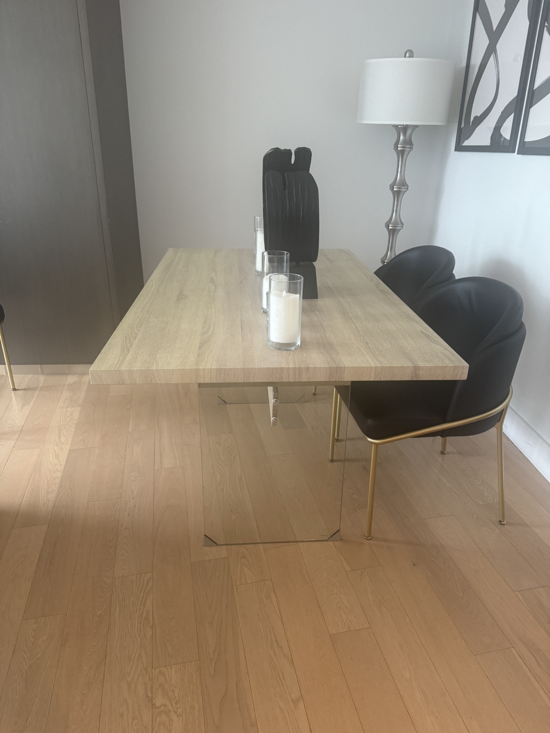 Dining Table - photo 4