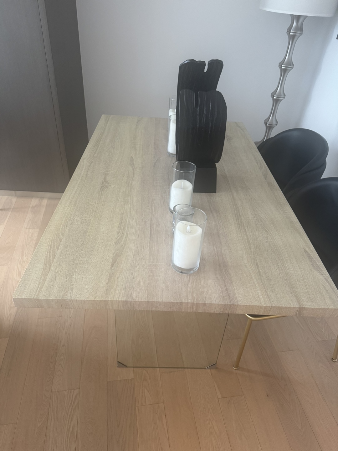 Dining Table - photo 3