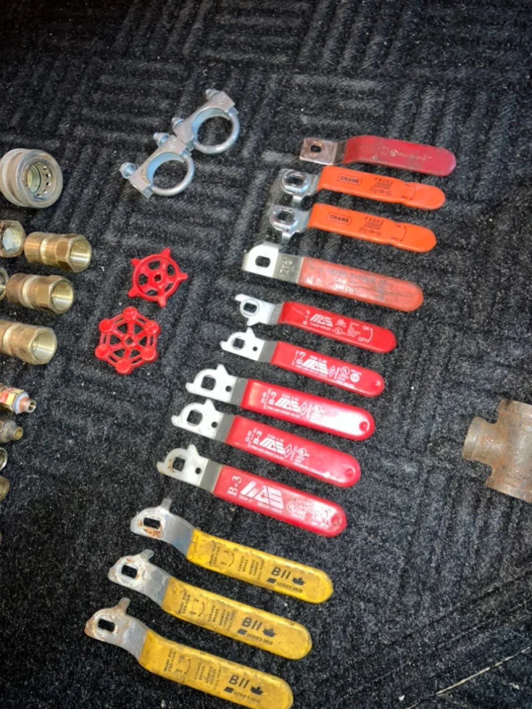 Different Types Of Fittings, Parts and Connectors image indicator(3)