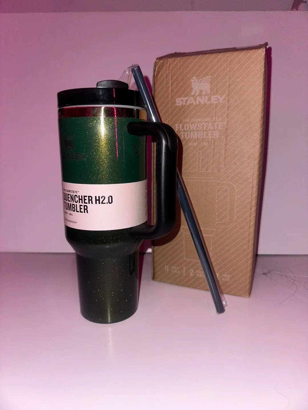 Stanley Wicked Rare Quencher H2.0 Flowstate Tumbler - 40oz image indicator(2)