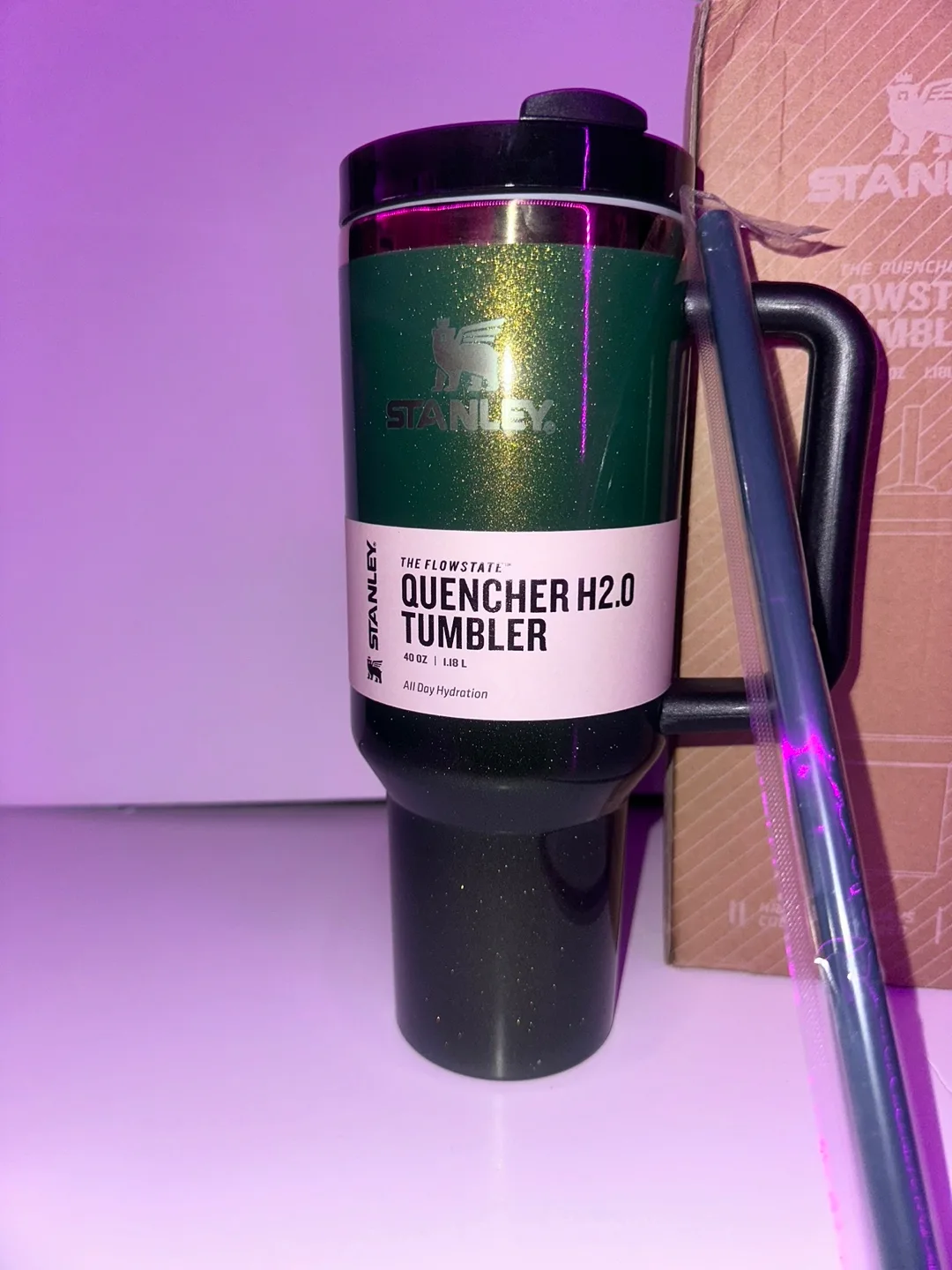 Stanley Wicked Rare Quencher H2.0 Flowstate Tumbler - 40oz image indicator(4)