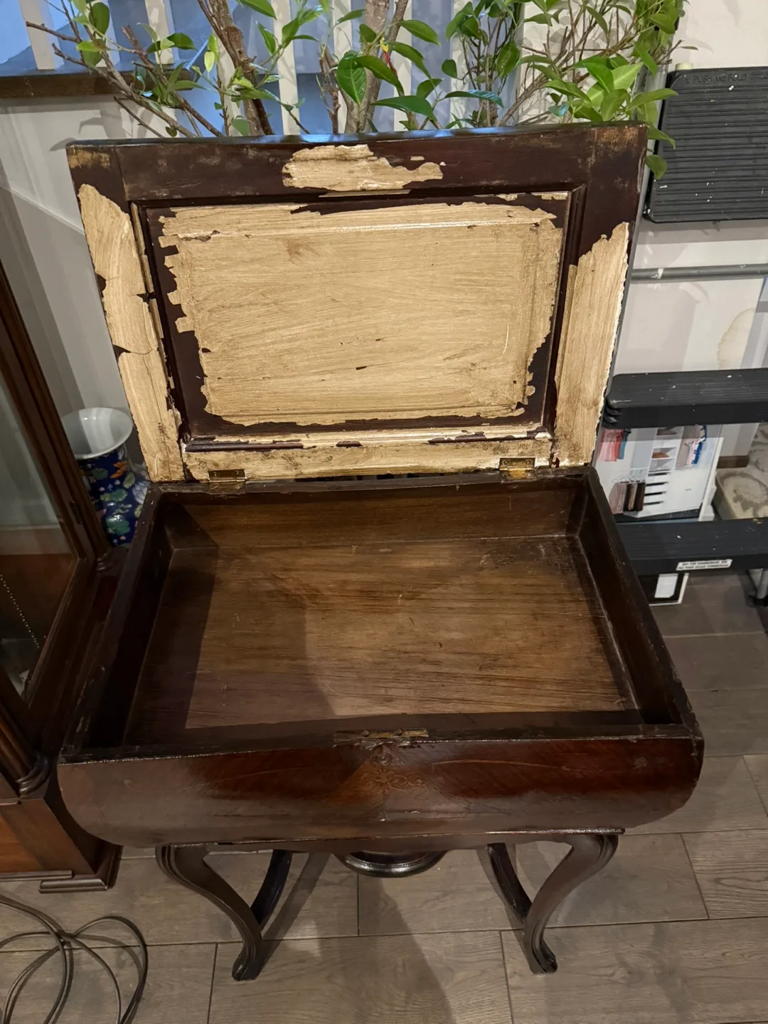 Antique solid wood side table image indicator(4)