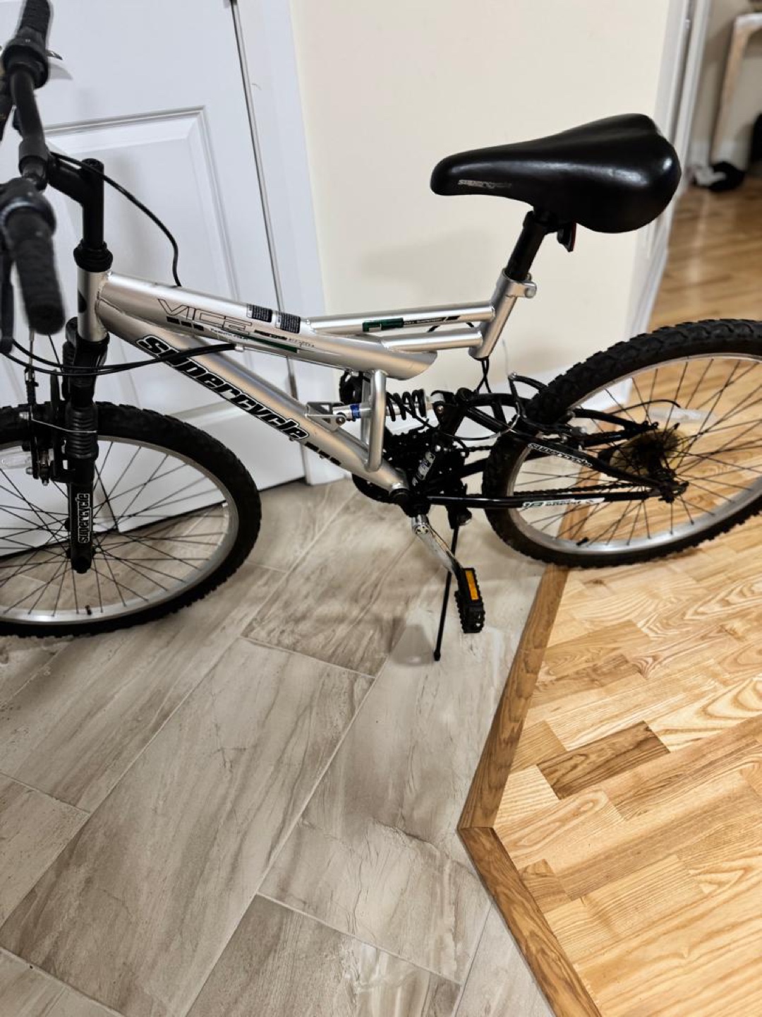Supercycle VIC Mountain Bike - photo 2