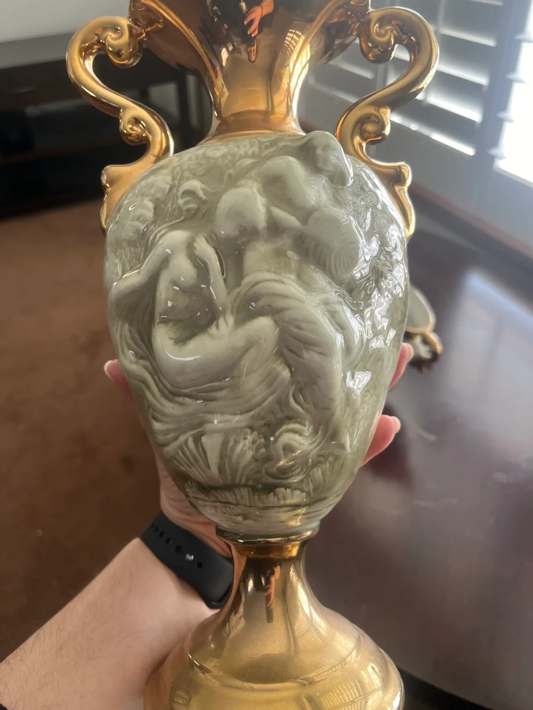 Vintage Ceramic 3-Piece Set with Gold Accents image indicator(7)