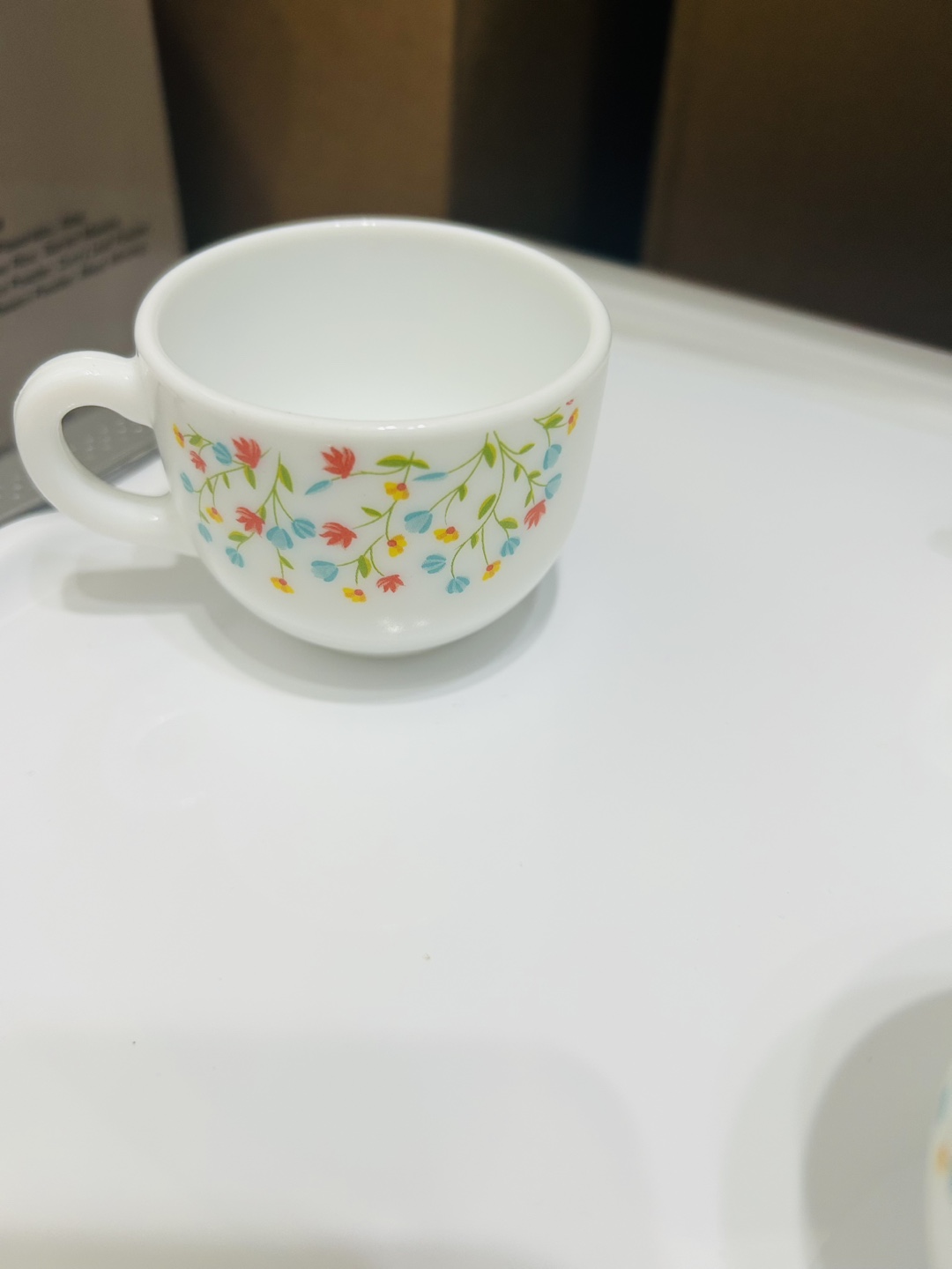 Set of 6 Corelle Teacups with Floral Design - photo 3