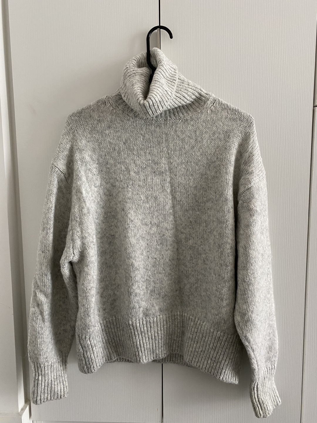 Zara Grey Turtleneck Knit Size small