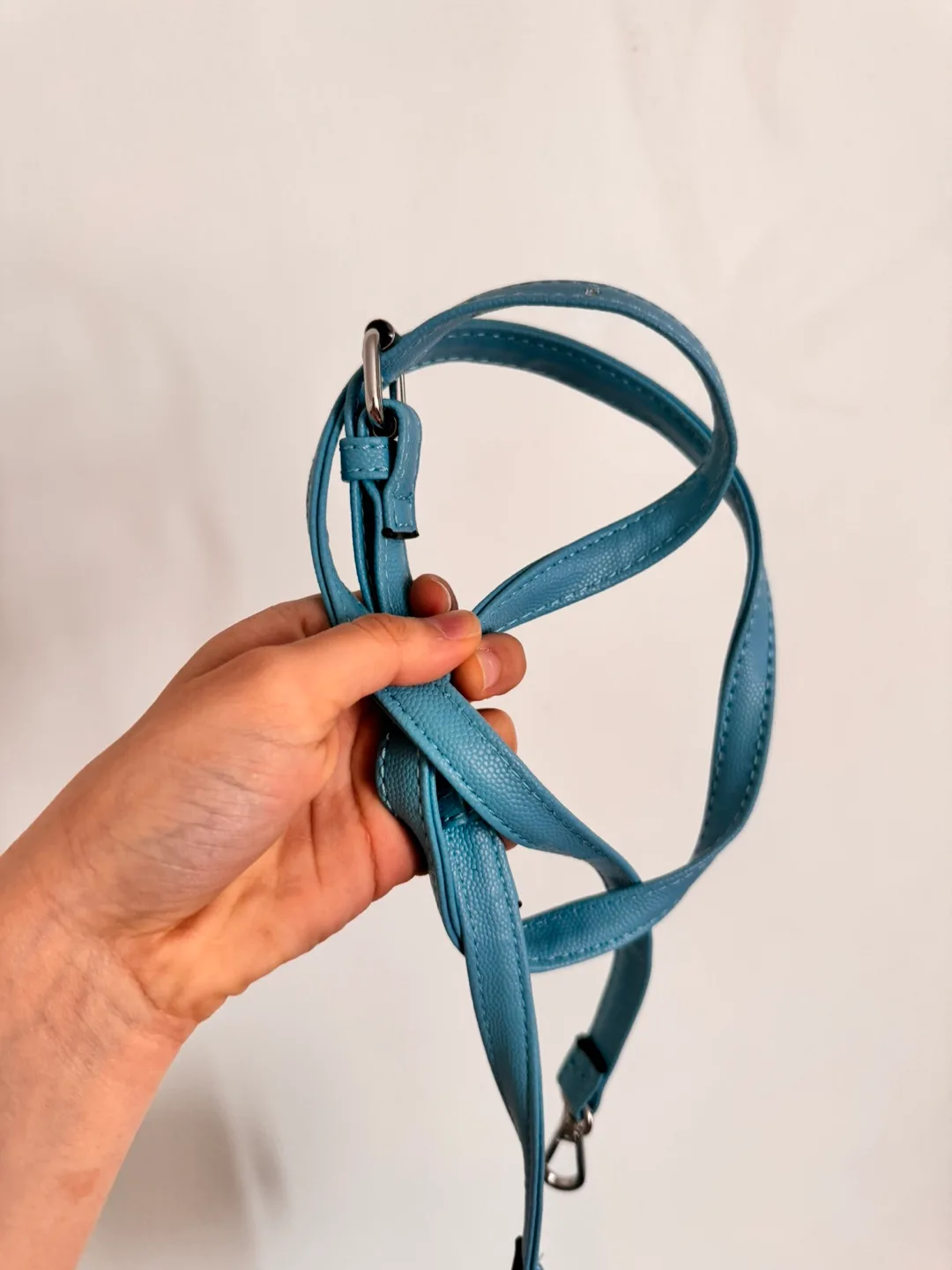 Blue Handbag image indicator(6)