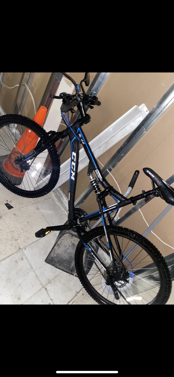 CCM Alpha 29" Dual Suspension Mountain Bike