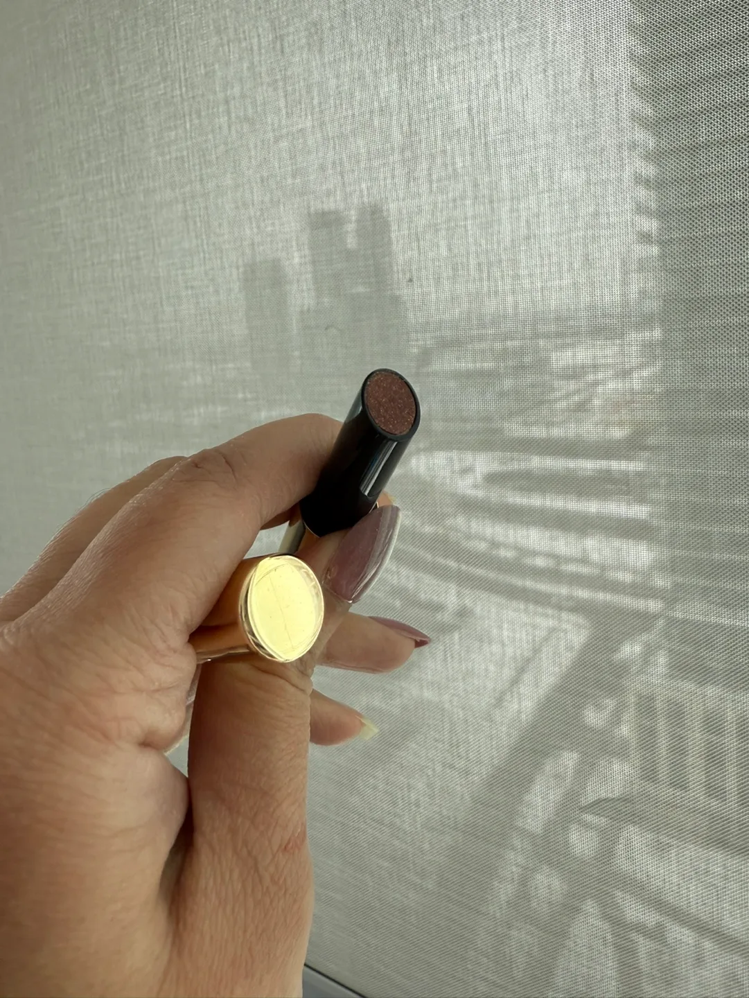 Hourglass Phantom Volumizing Glossy Lip Balm - Invite 80 image indicator(5)