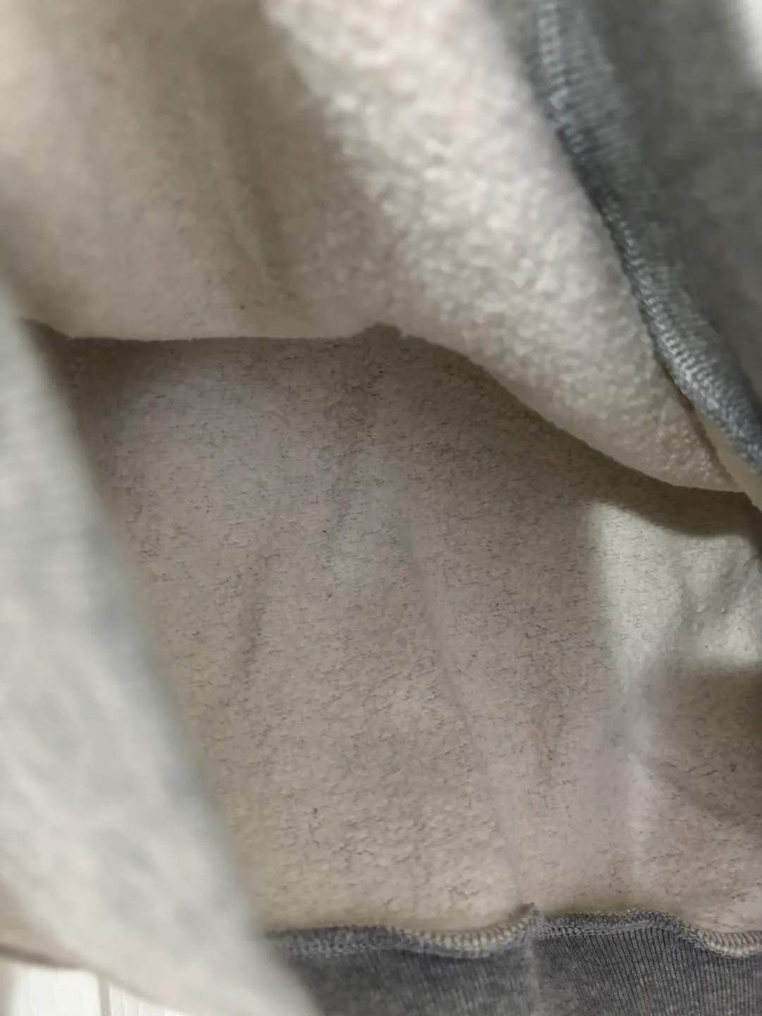 Tna cropped half zip sweatshirt image indicator(3)