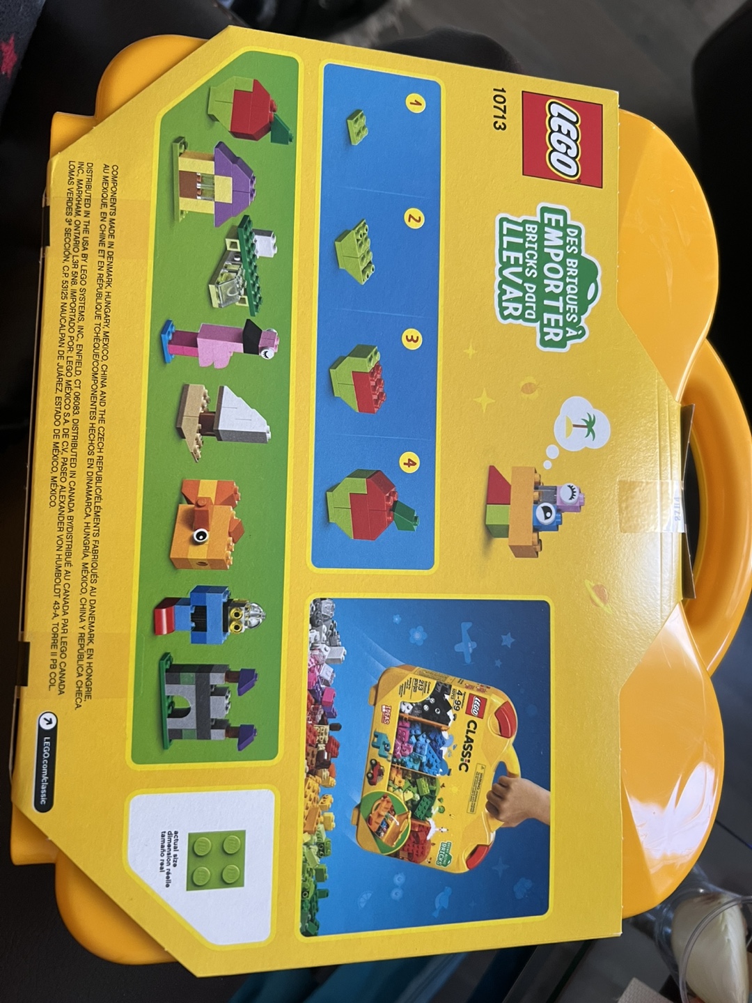 LEGO Classic Bricks on the Go 10713 - photo 2