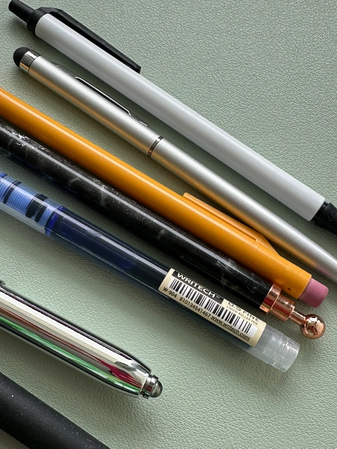 Assorted Pens and Pencils #freecycle image indicator(3)