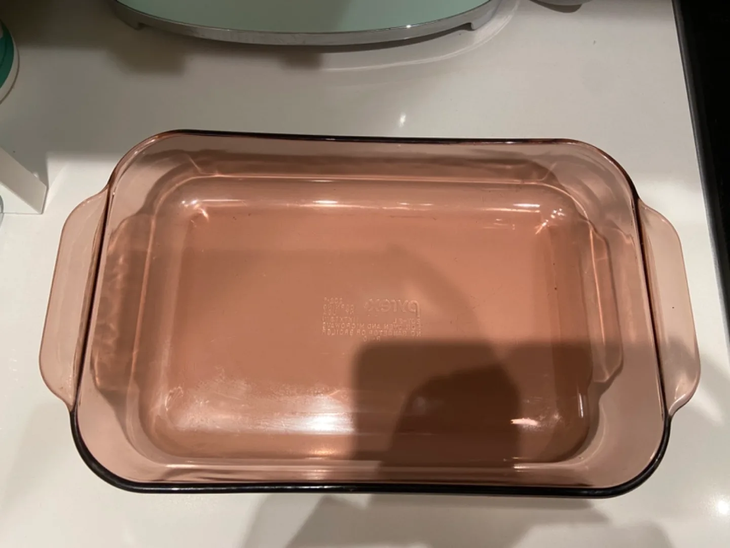 Vintage Cranberry Glass Pyrex Baking Dish - 232R (2L) image indicator(5)