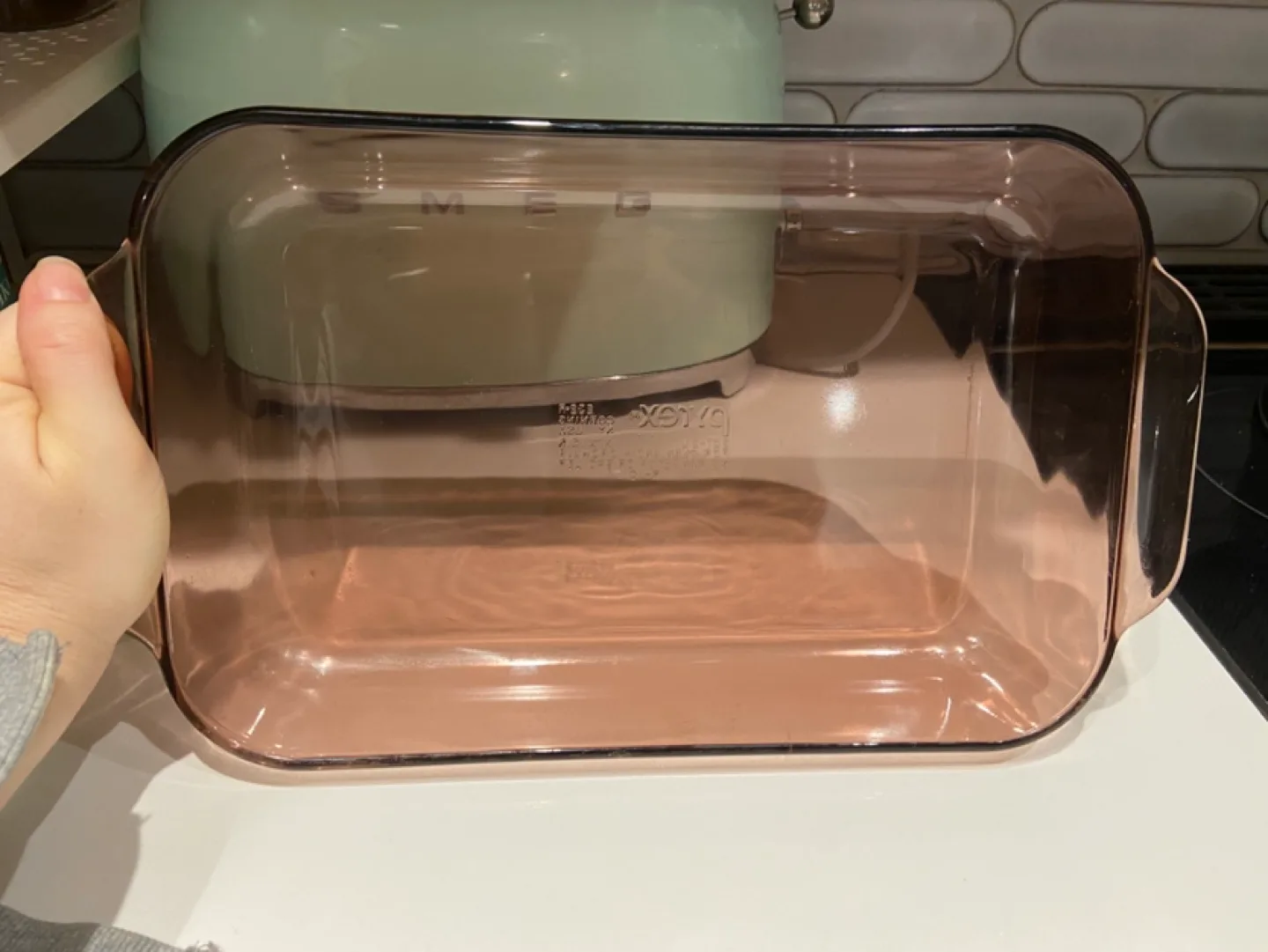 Vintage Cranberry Glass Pyrex Baking Dish - 232R (2L) image indicator(4)