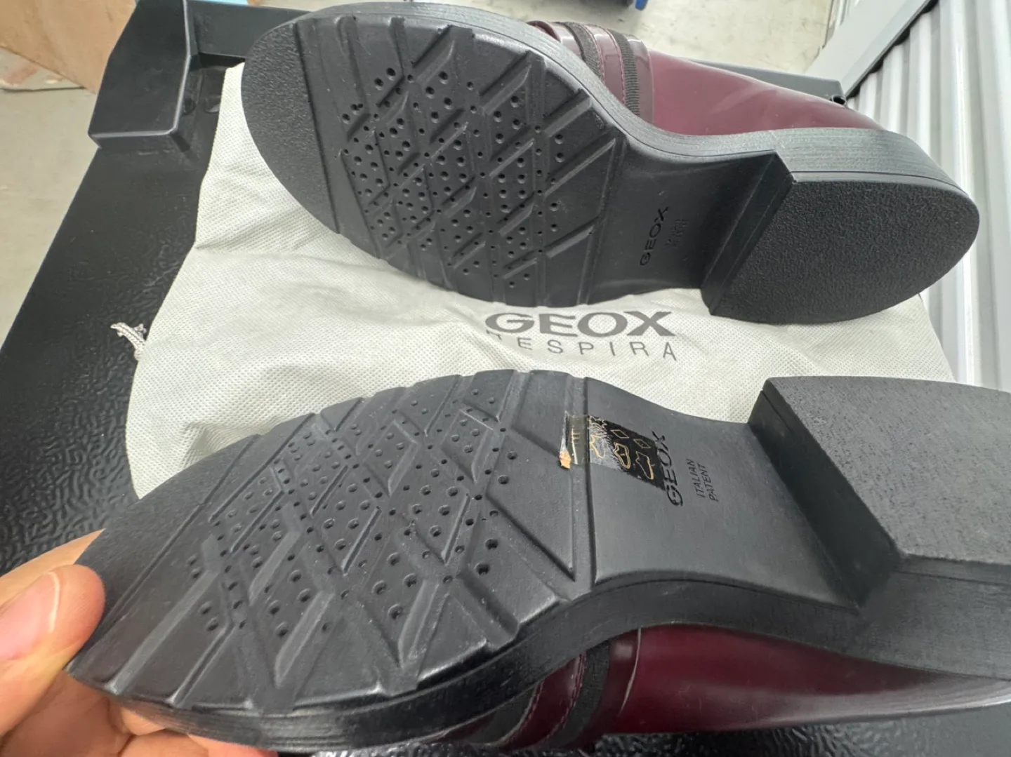 Brand New Women's Burgundy real Leather Loafers - GEOX Respira image indicator(5)