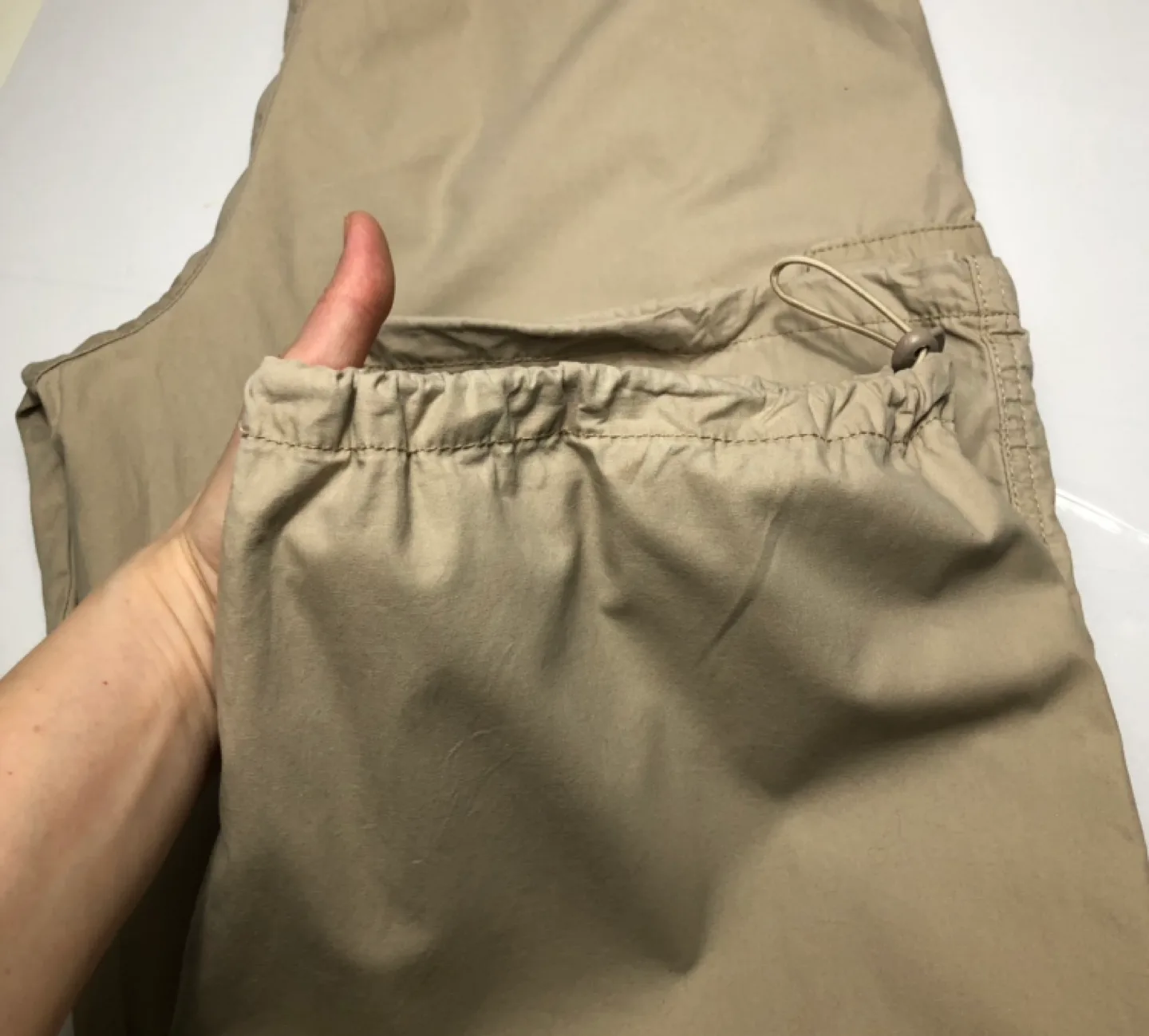 Refuge Women’s Parachute Cargo Pants - Size Medium image indicator(5)