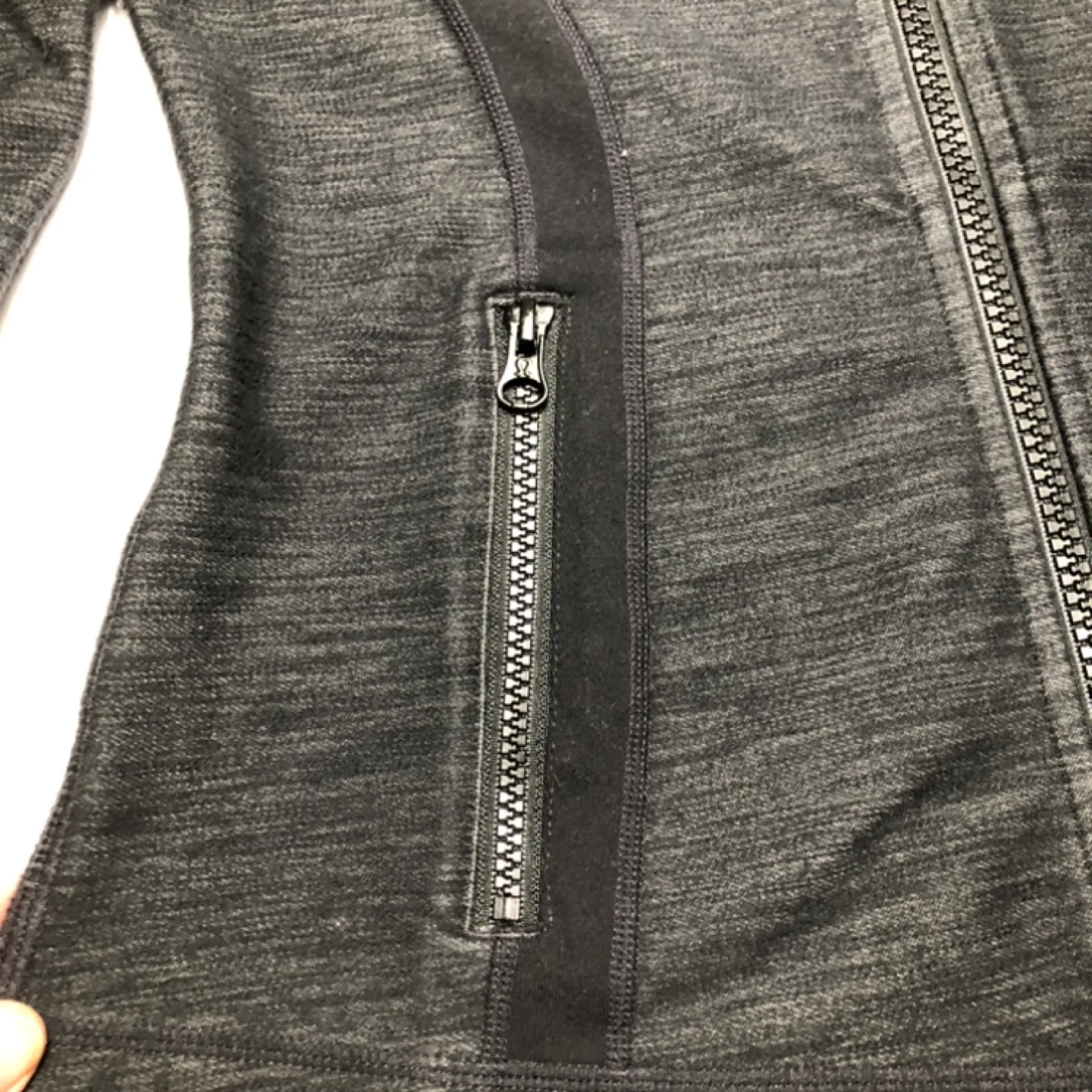 Lululemon X1 “Define” Scuba Hoodie Size 8 image indicator(3)