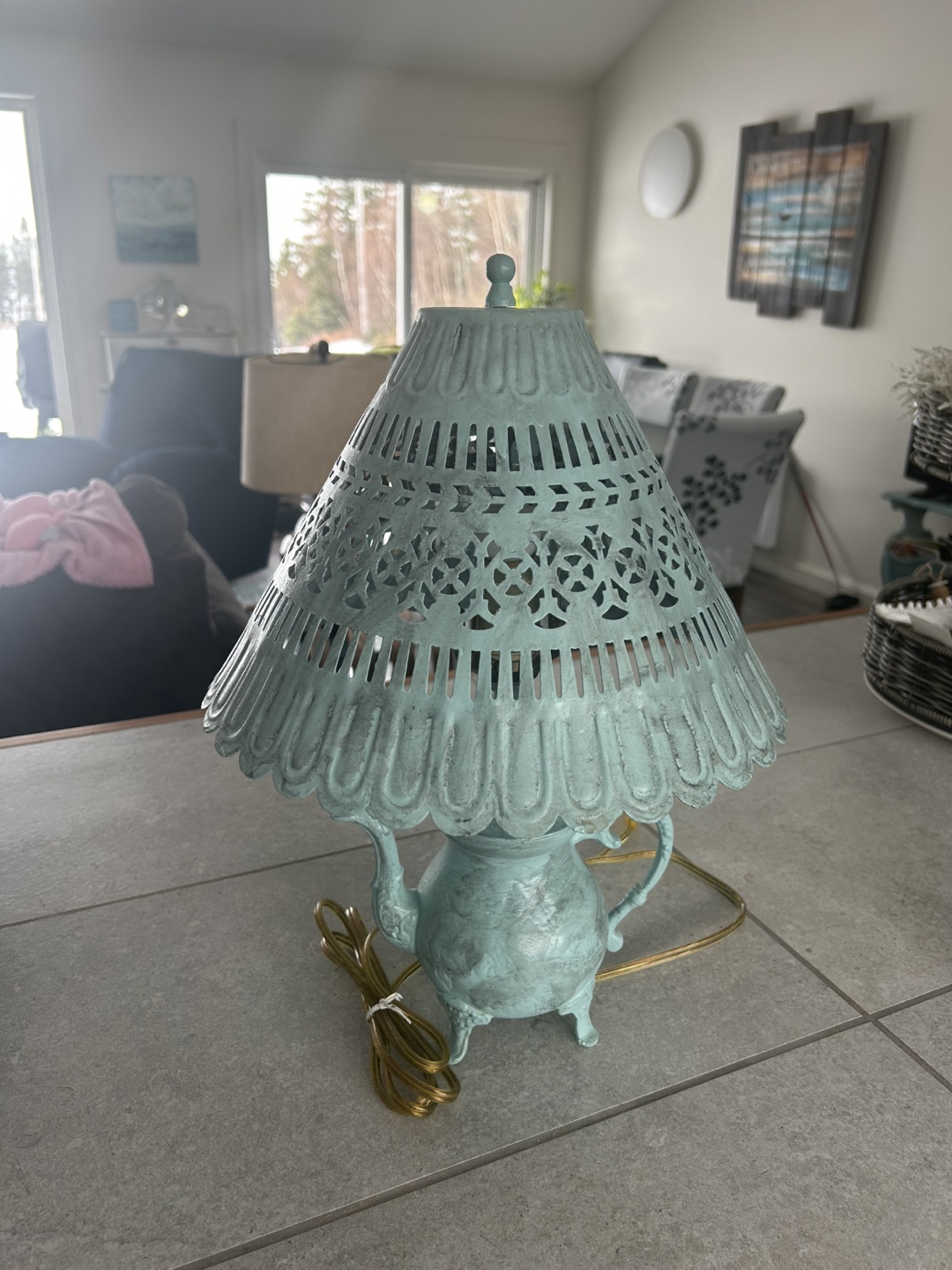 Vintage Teapot Table Lamp