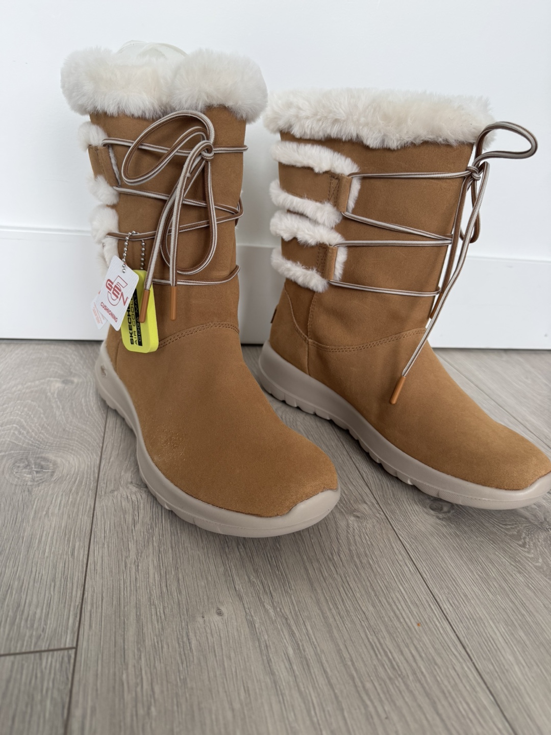Skechers Women's Brown Suede Winter Boots Size 8