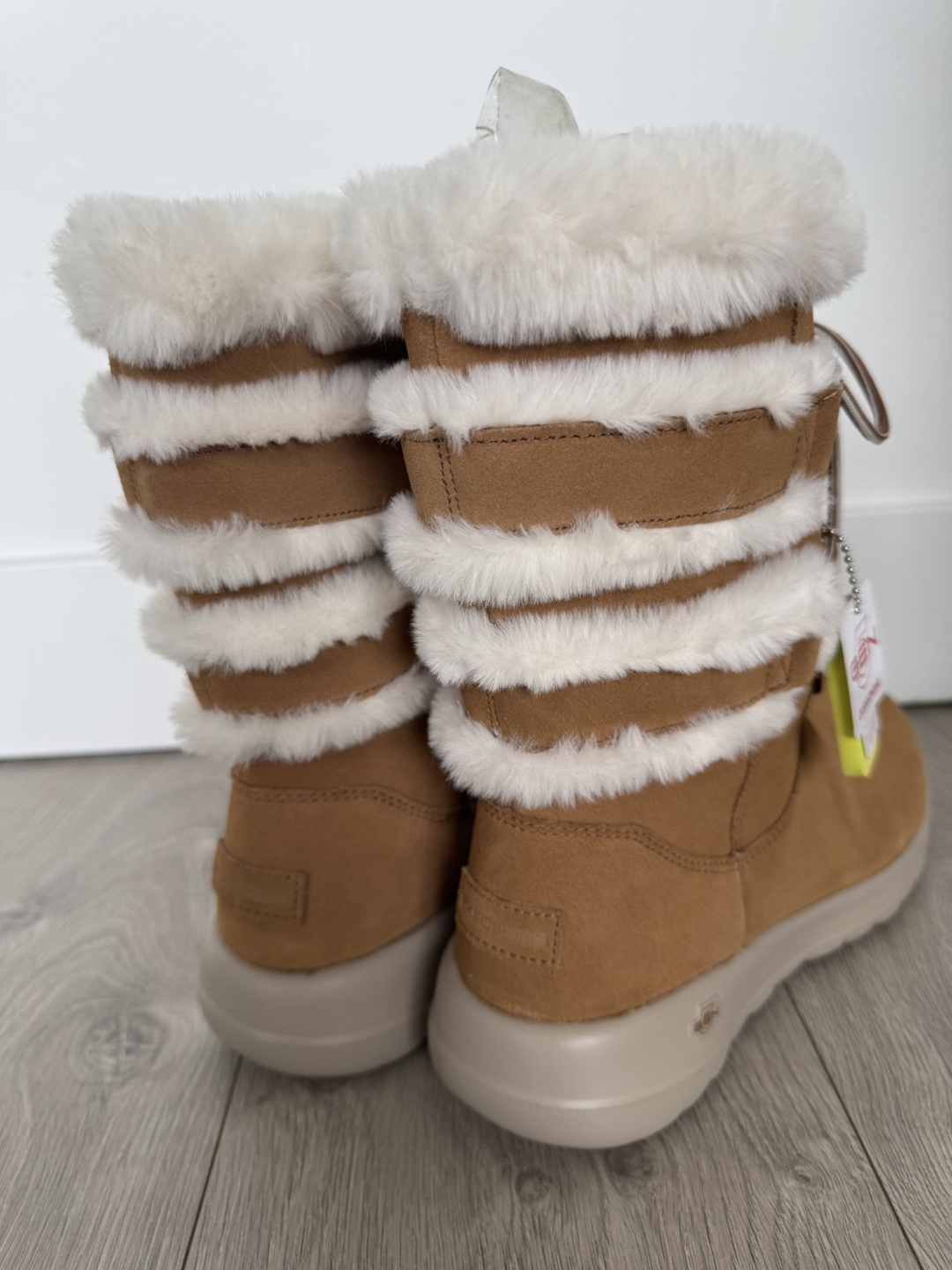 Skechers Women's Brown Suede Winter Boots Size 8 - photo 2